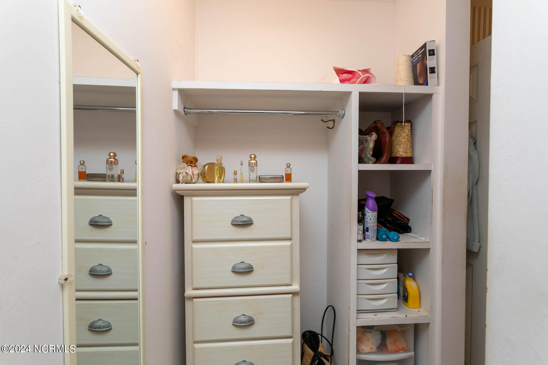 270 Mckenzie Road W, 63