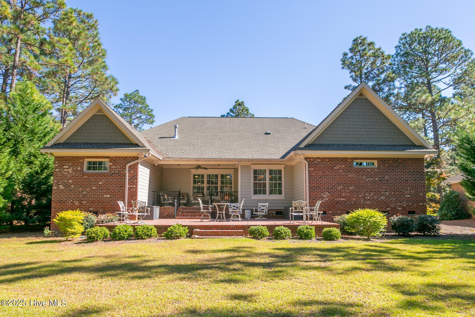 9 Scots Glen Drive