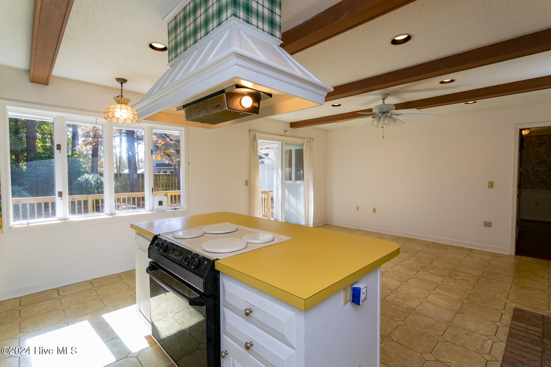 110 Burning Tree Road