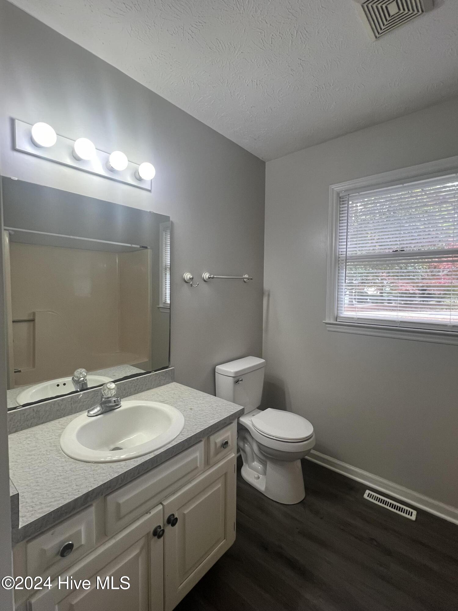 2605 Longleaf Drive SW