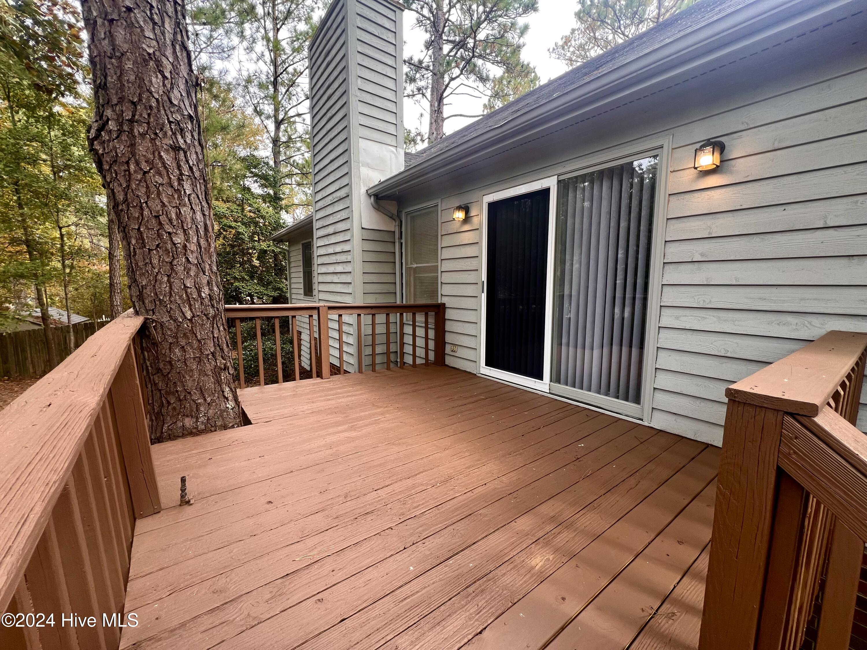 2605 Longleaf Drive SW