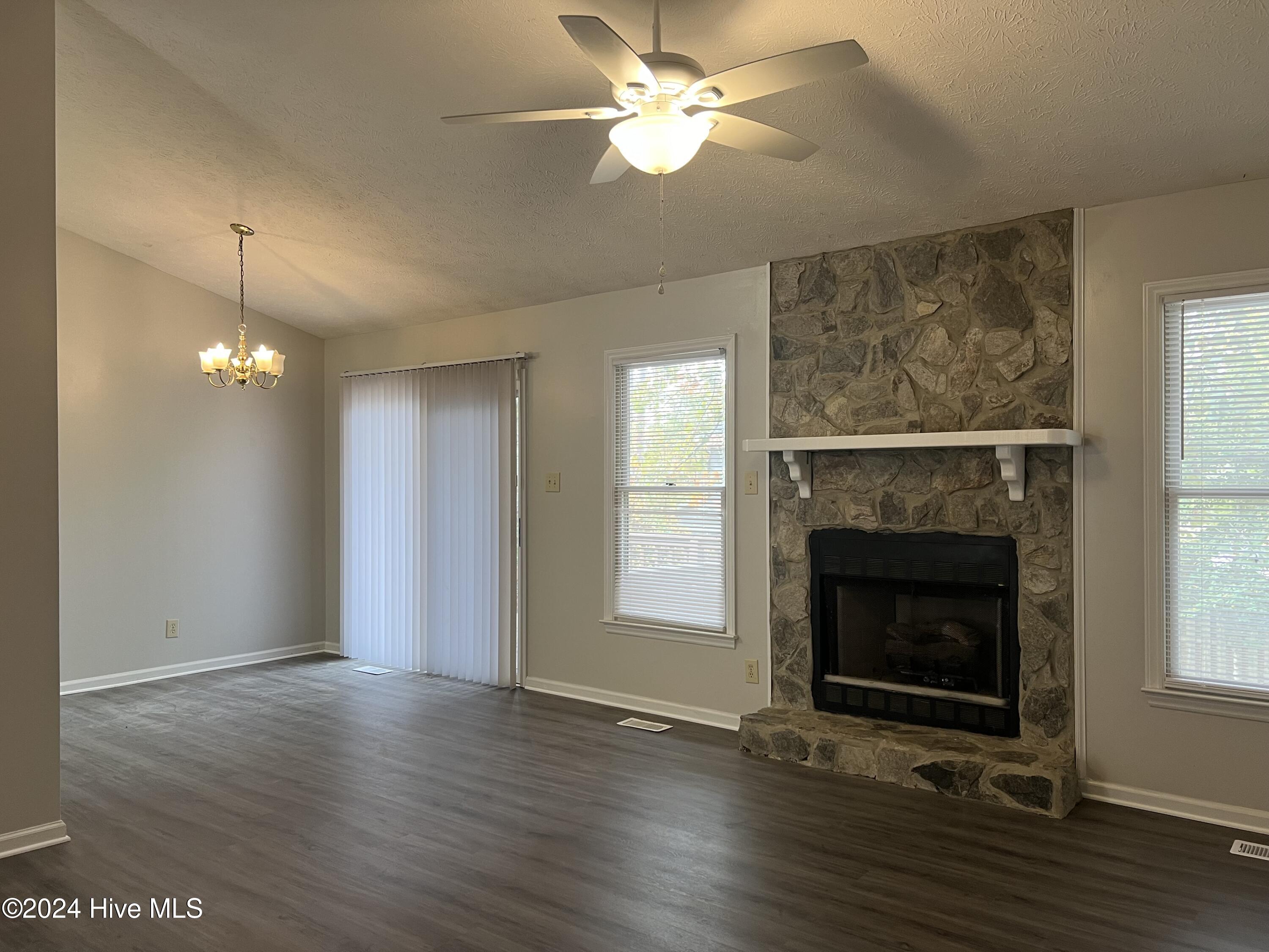 2605 Longleaf Drive SW