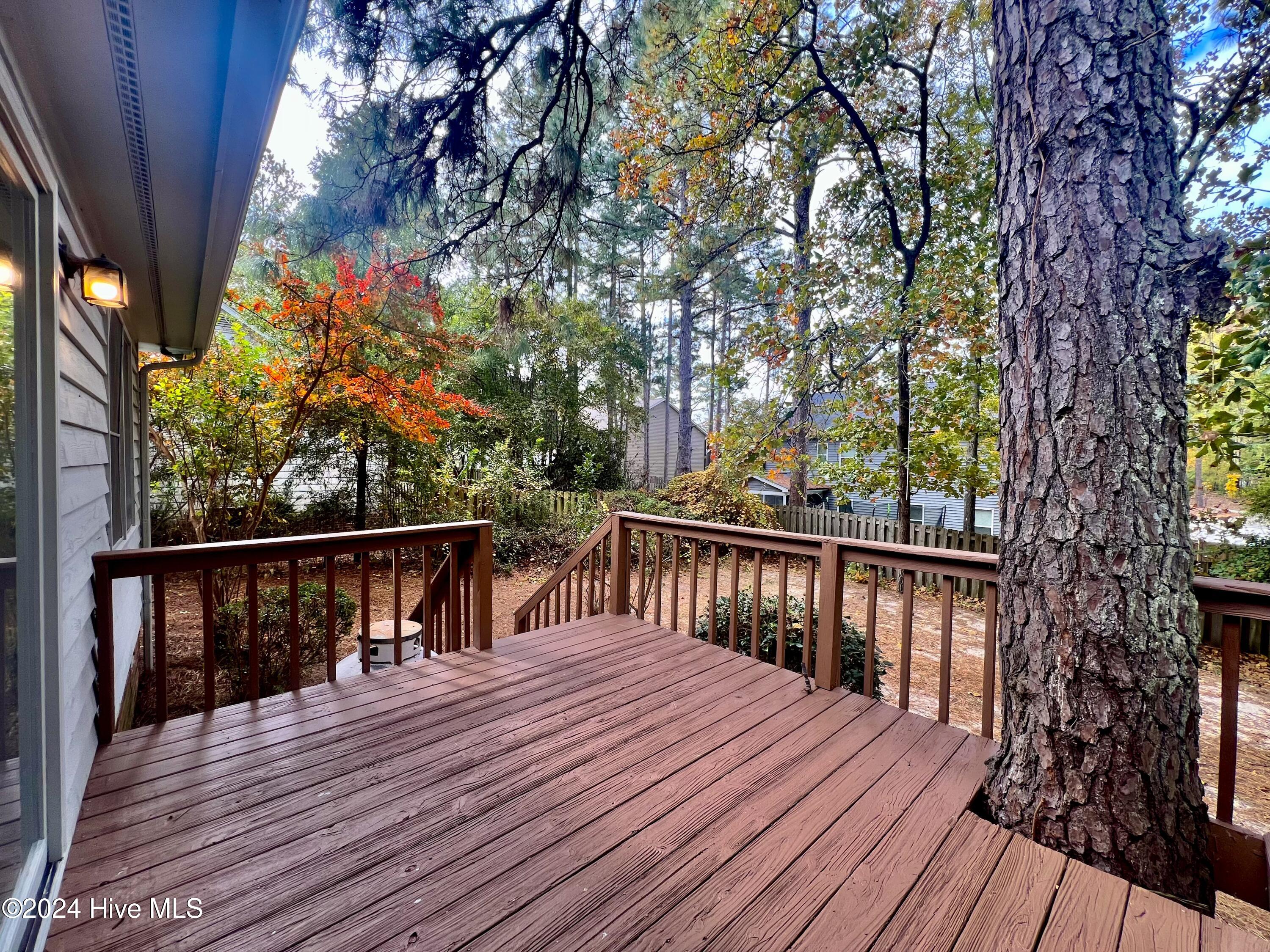 2605 Longleaf Drive SW