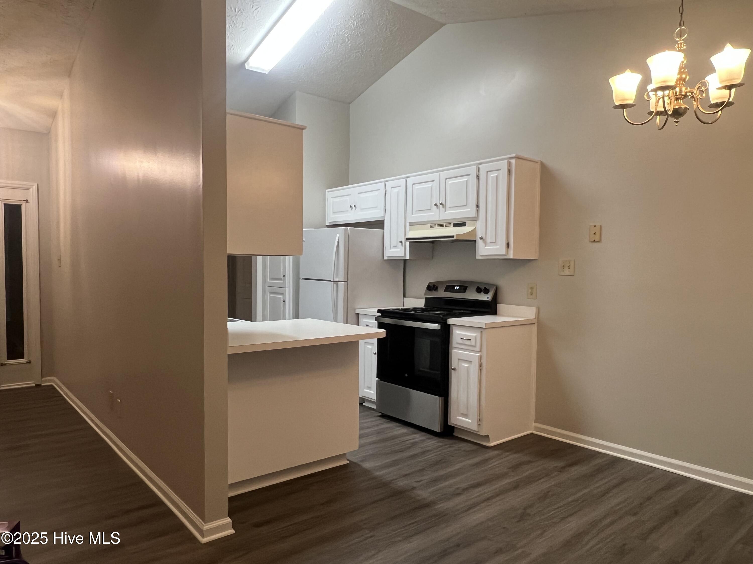 2605 Longleaf Drive SW