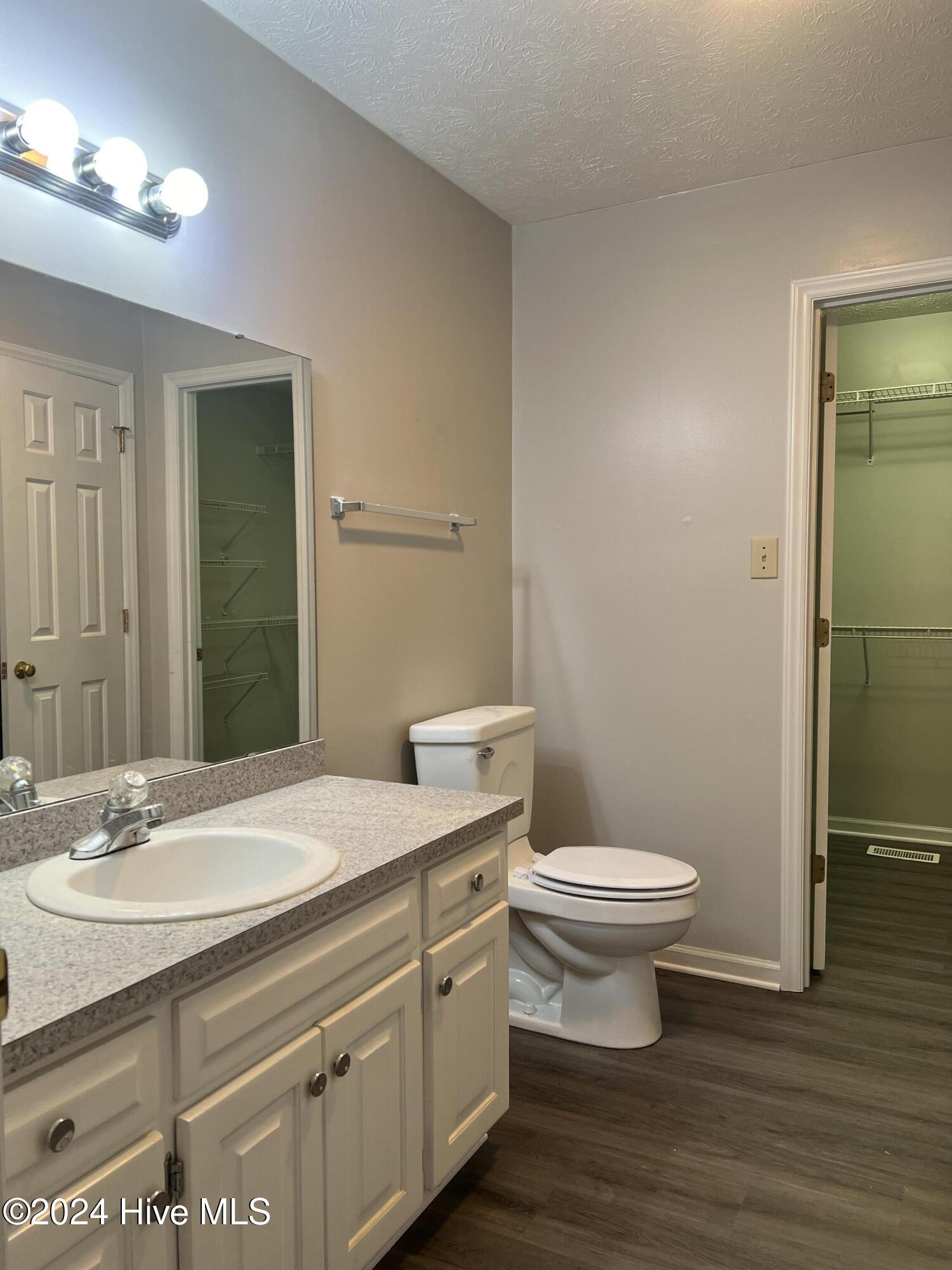 2605 Longleaf Drive SW