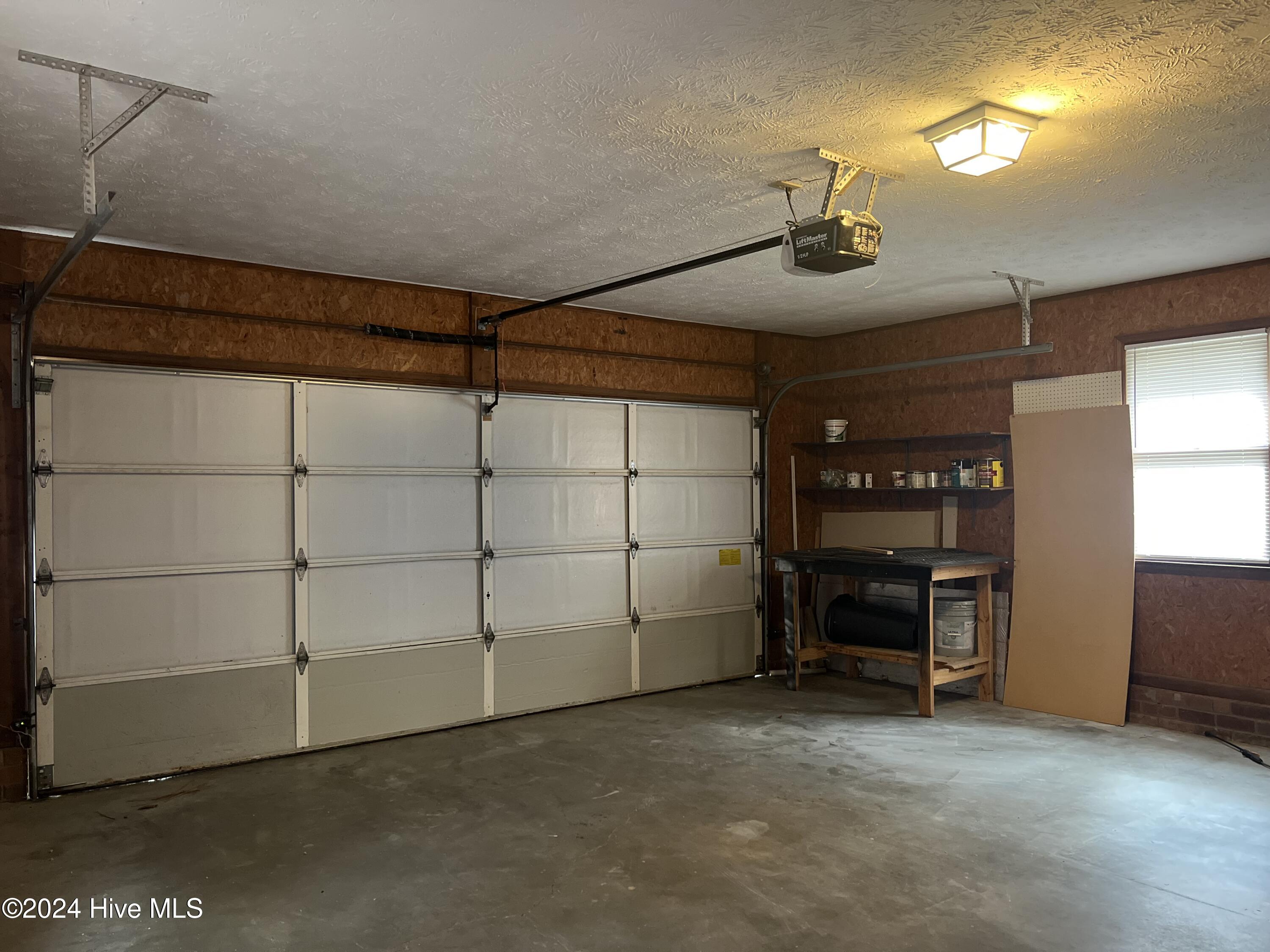 2605 Longleaf Drive SW