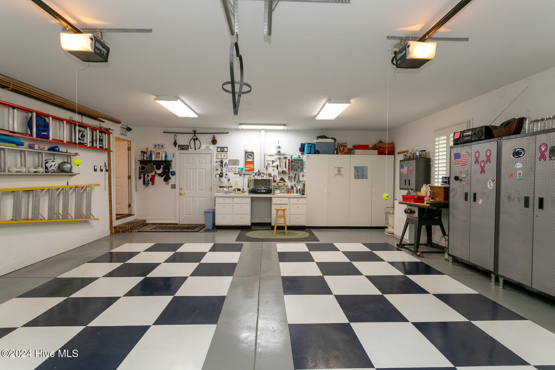 18 Abbottsford Drive