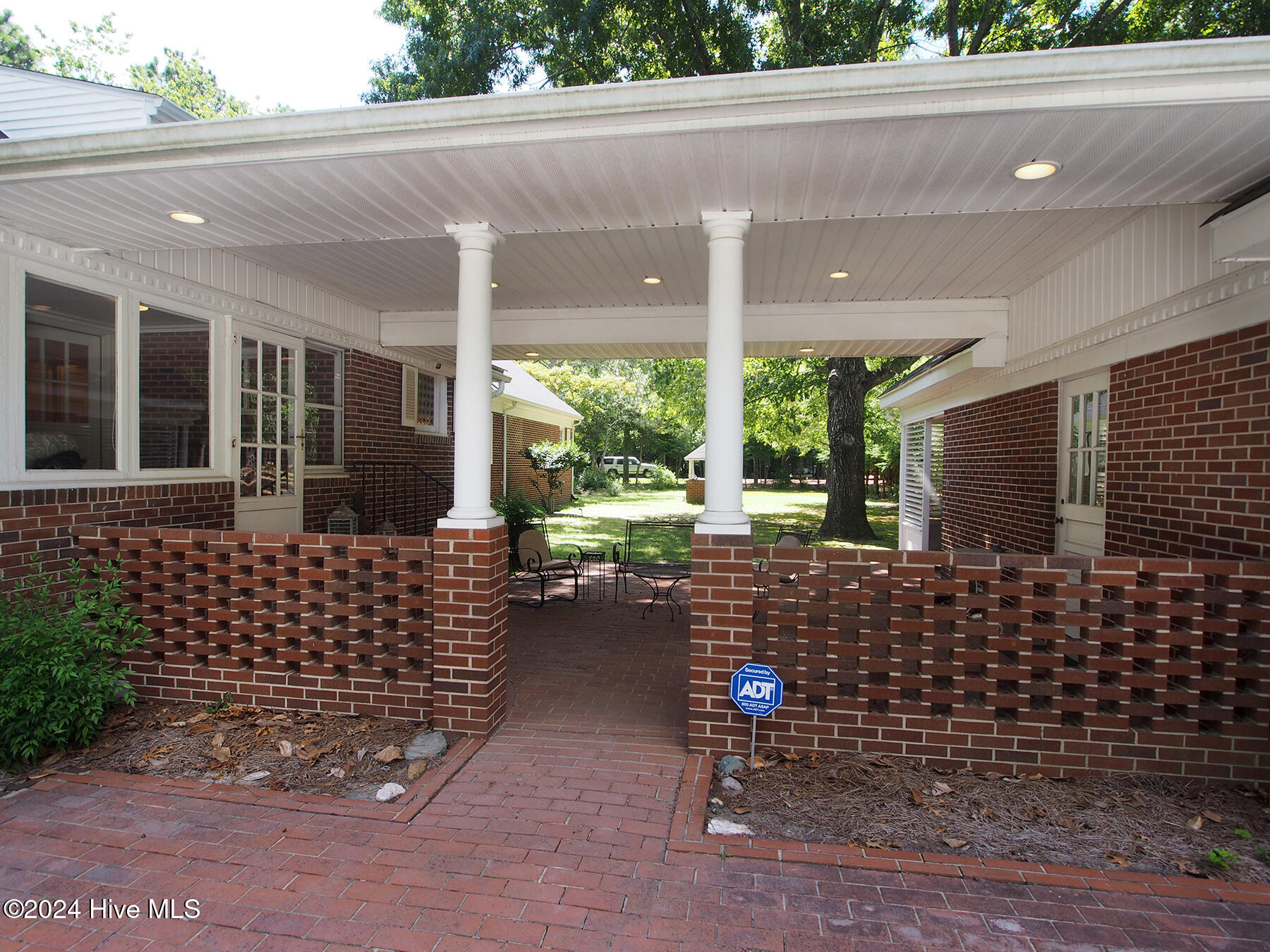 35 Short Road