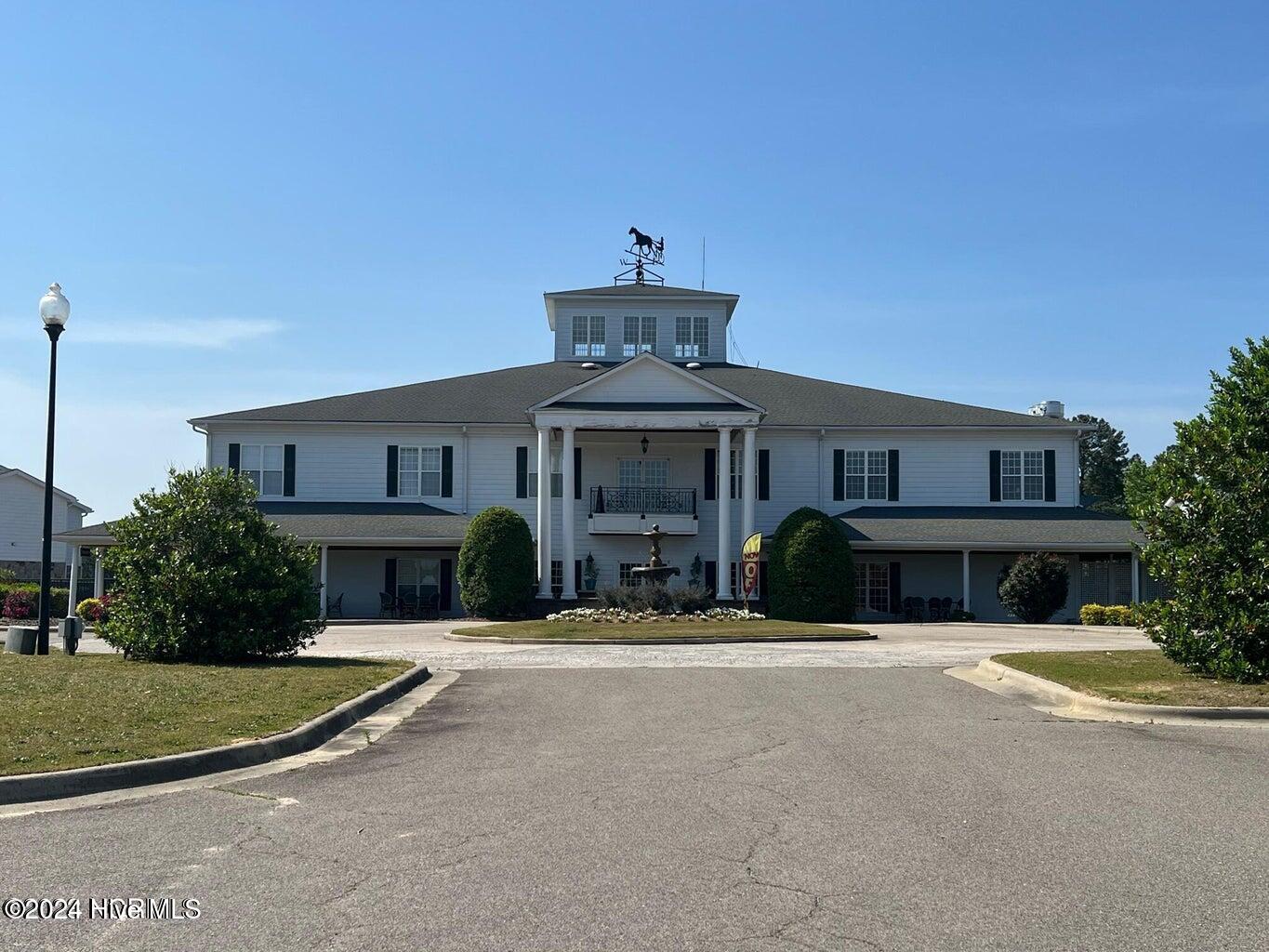 490 Little River Farm Boulevard, 101a