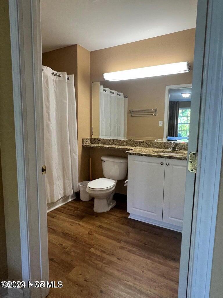 490 Little River Farm Boulevard, 101a