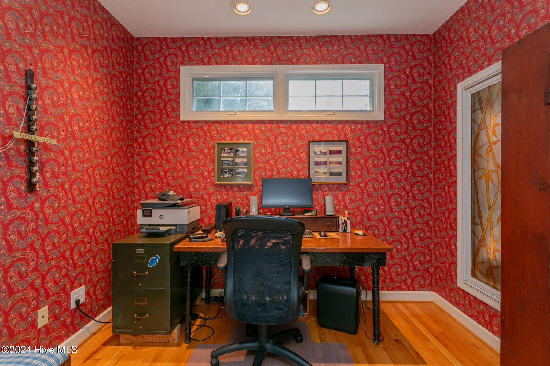 290 Lake Forest Drive