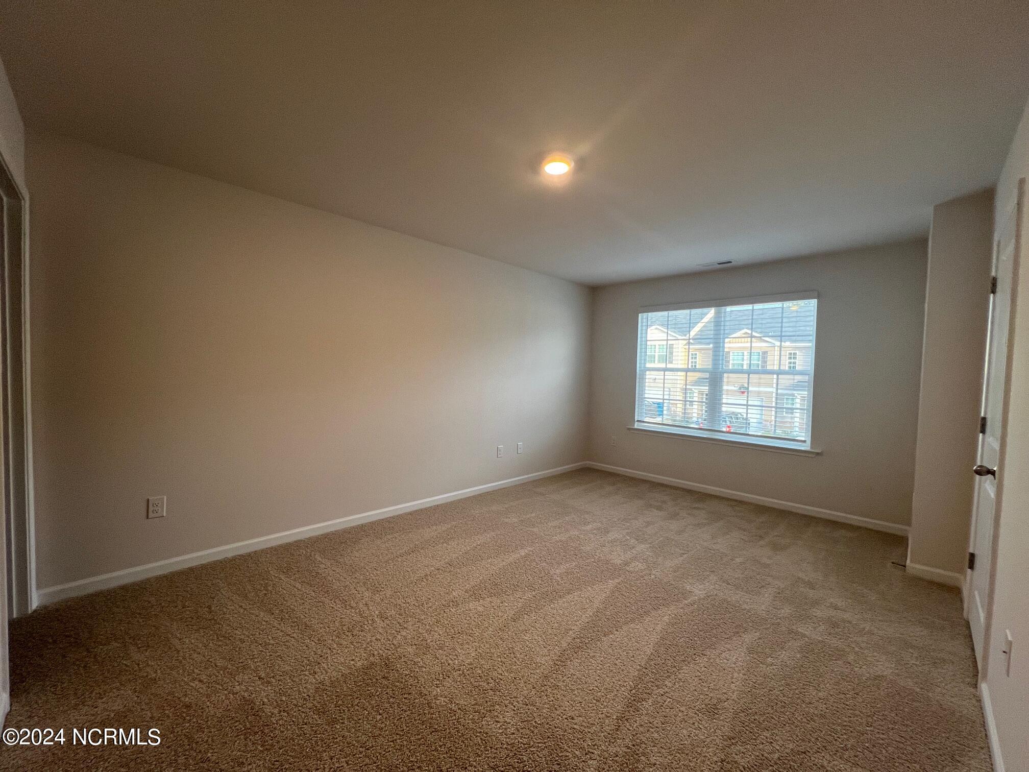 2105 Gracie Lane