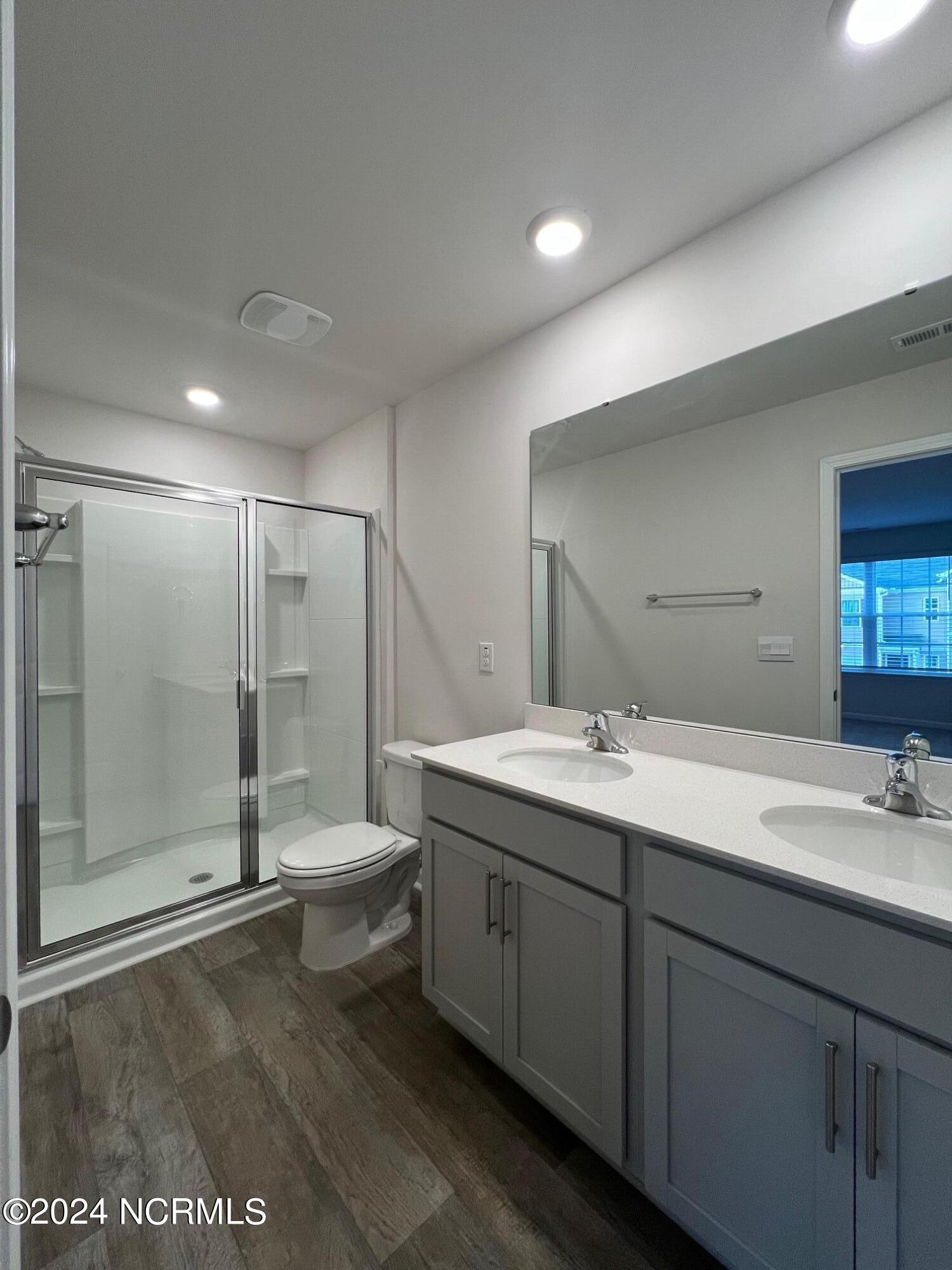 2105 Gracie Lane