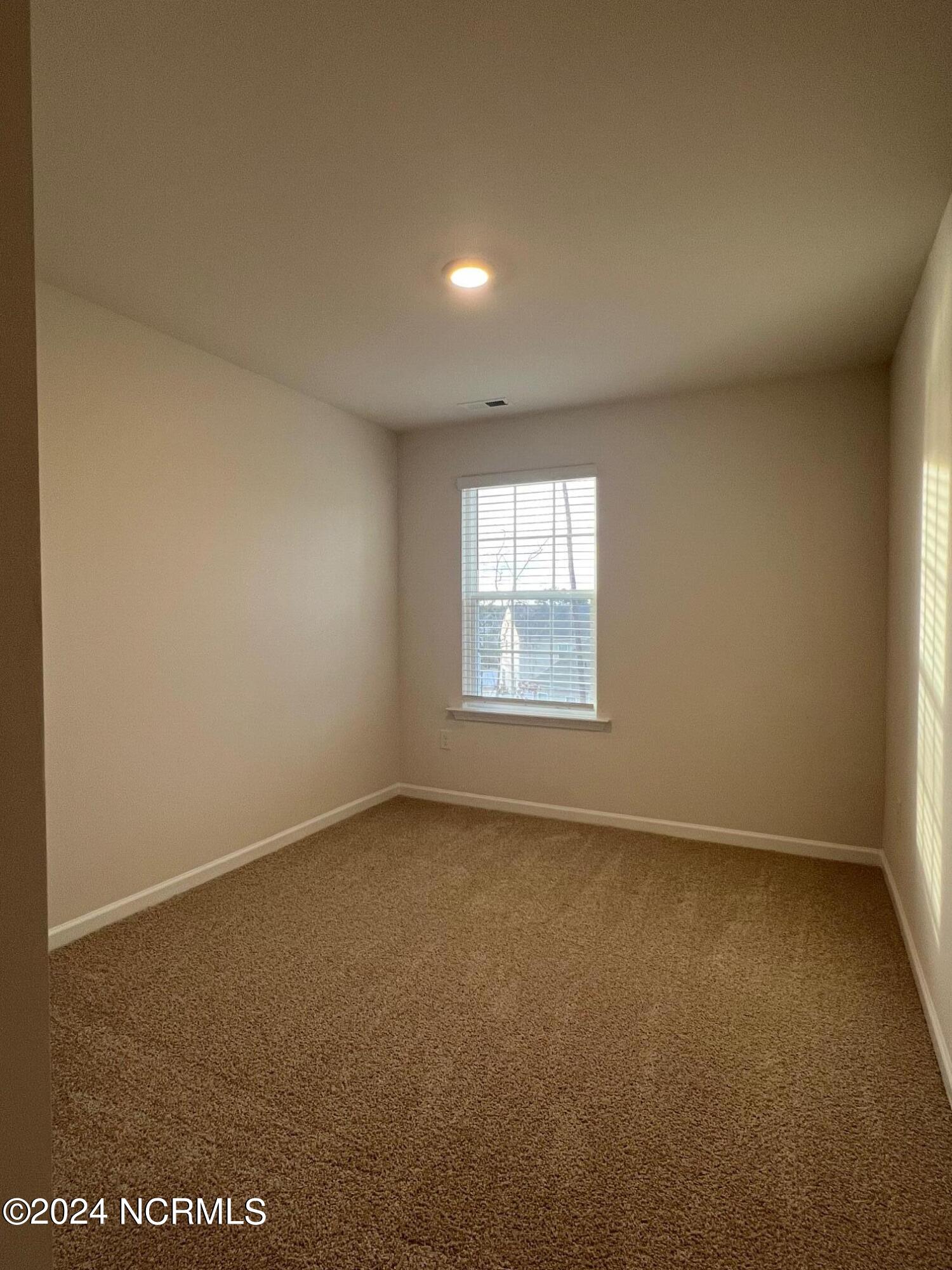 2105 Gracie Lane