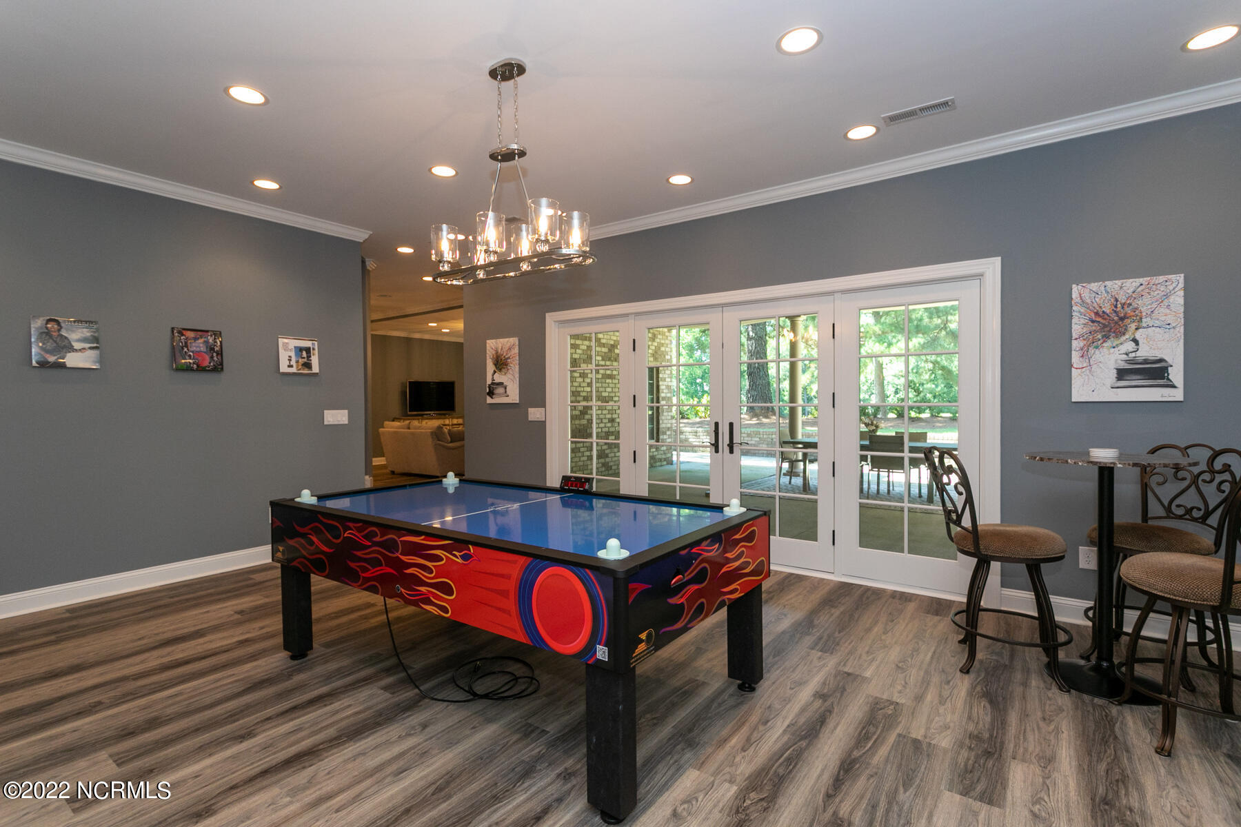 105 Bancroft Court