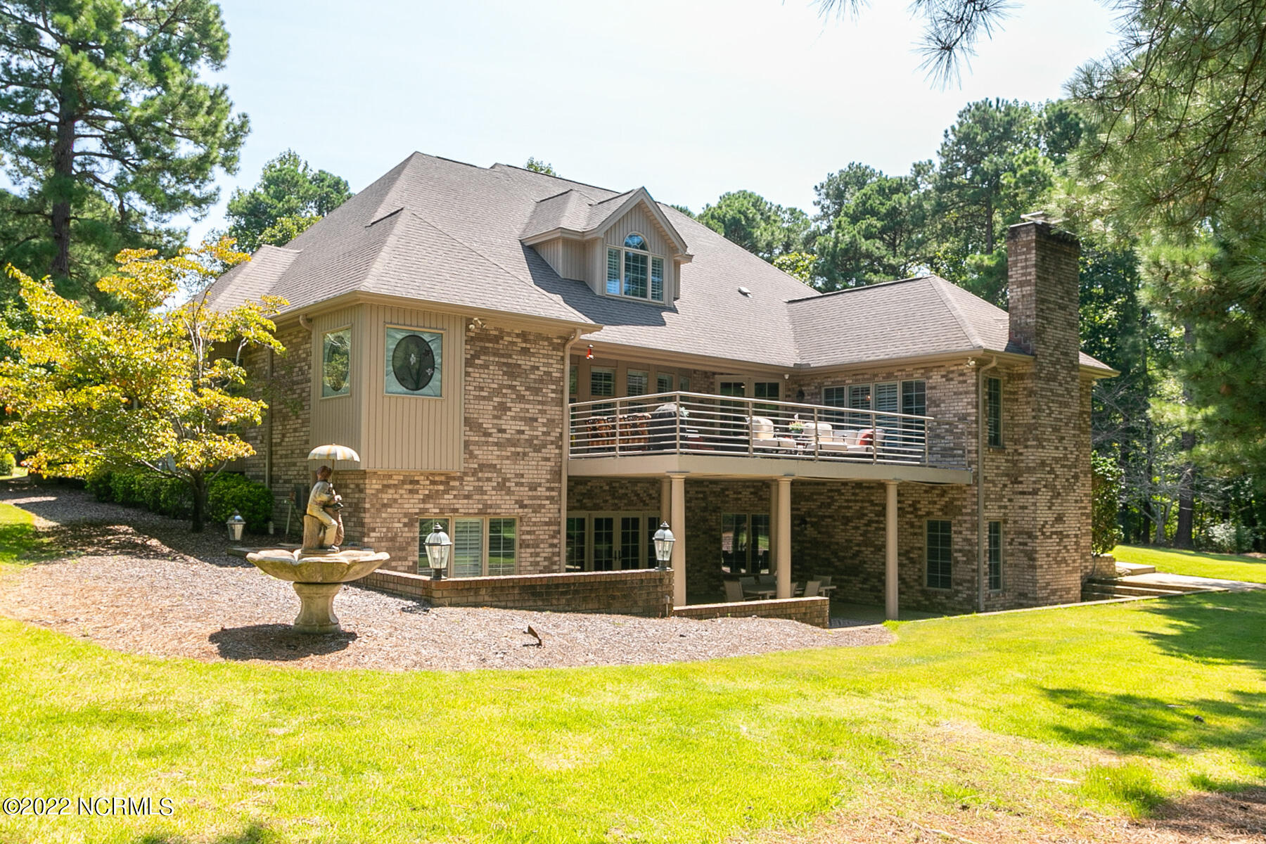 105 Bancroft Court