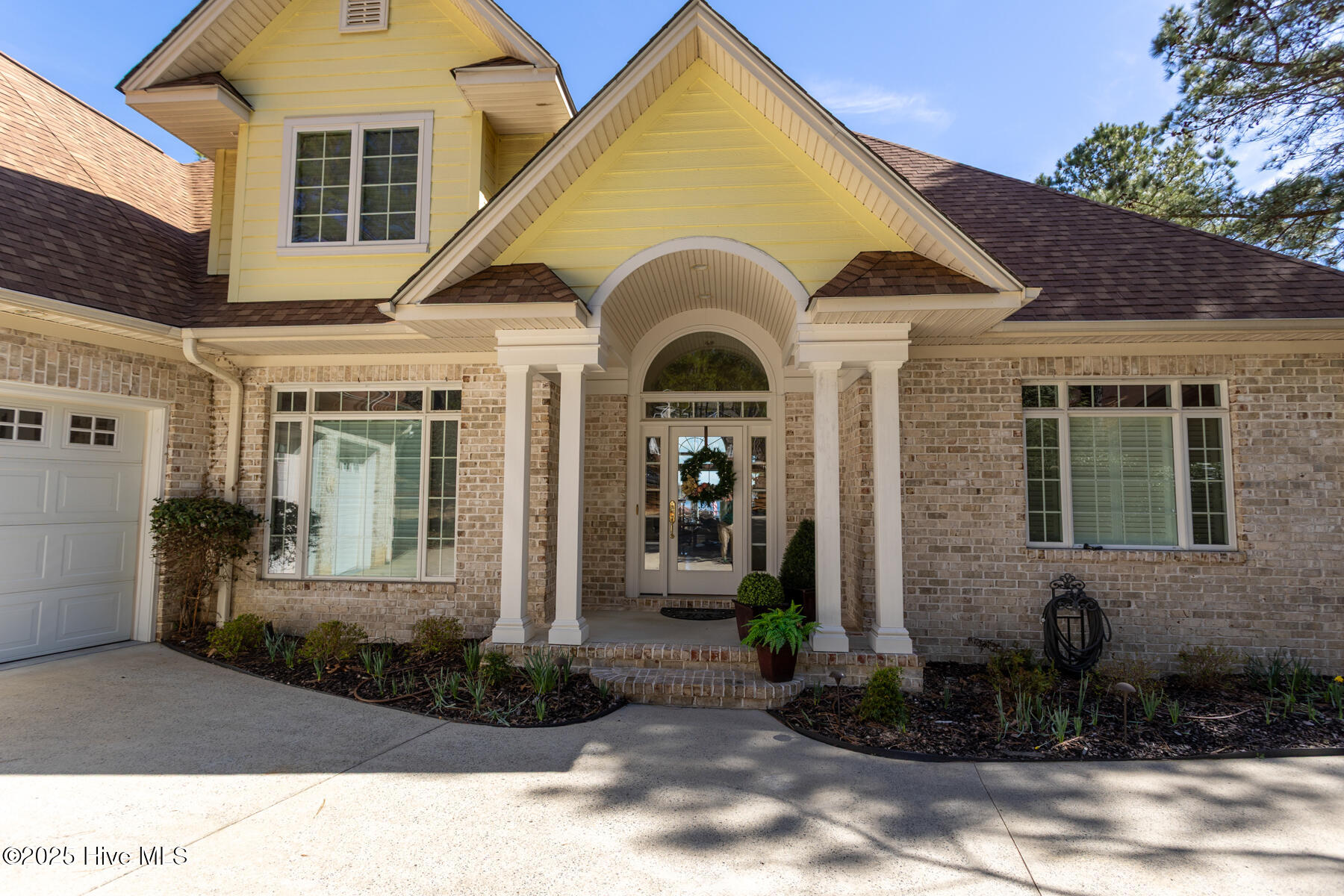 157 James Drive