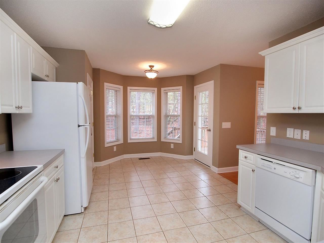 6 Asheville Way