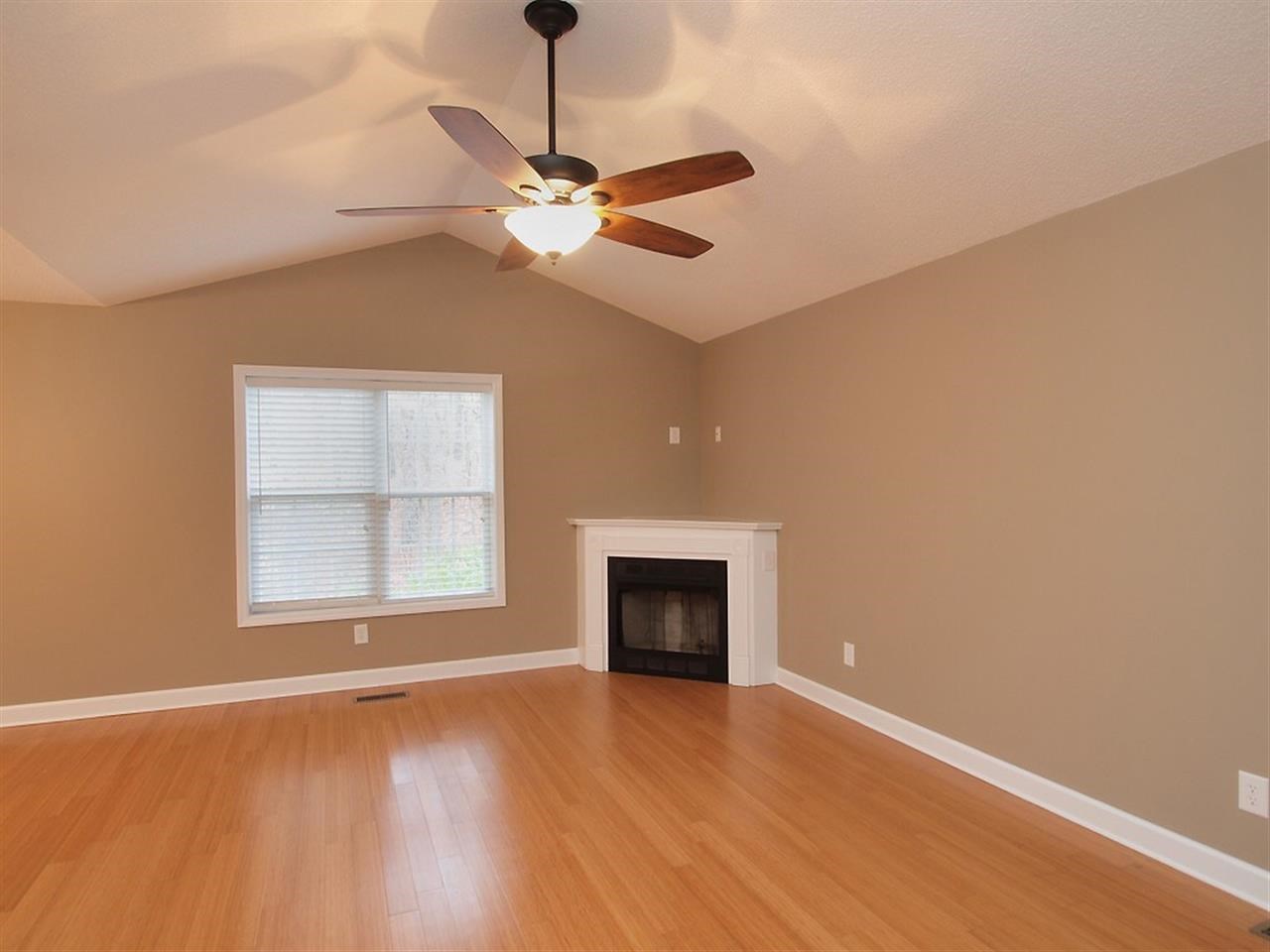 6 Asheville Way