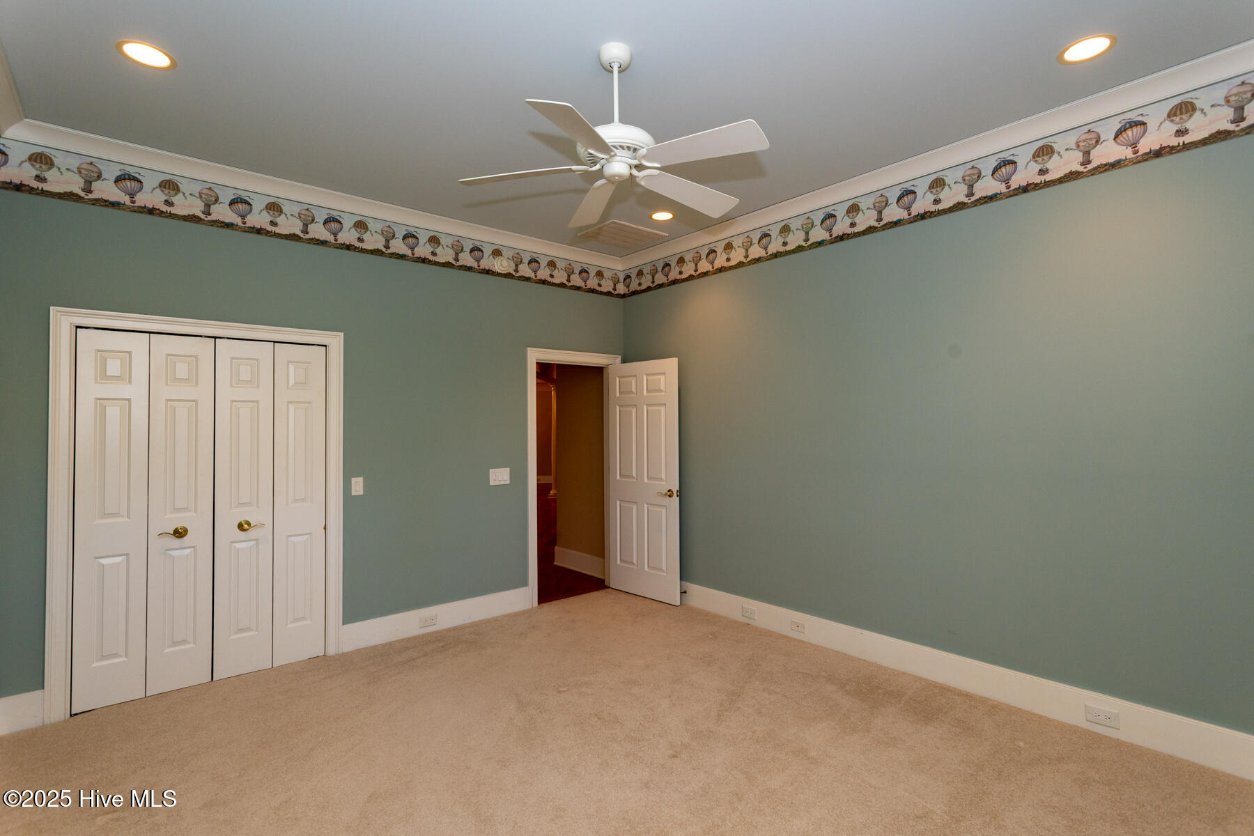 18 Hobkirk Court