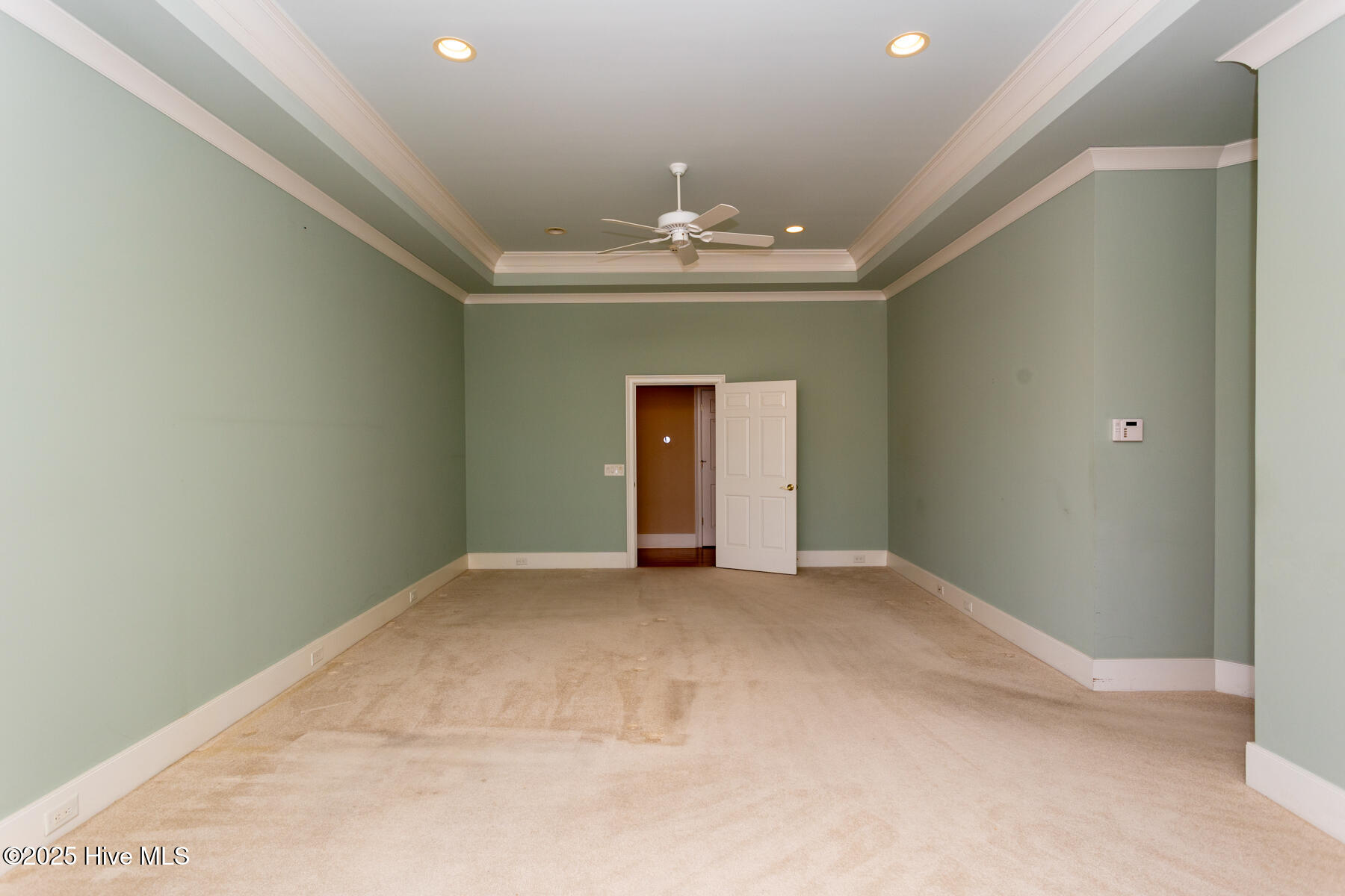 18 Hobkirk Court
