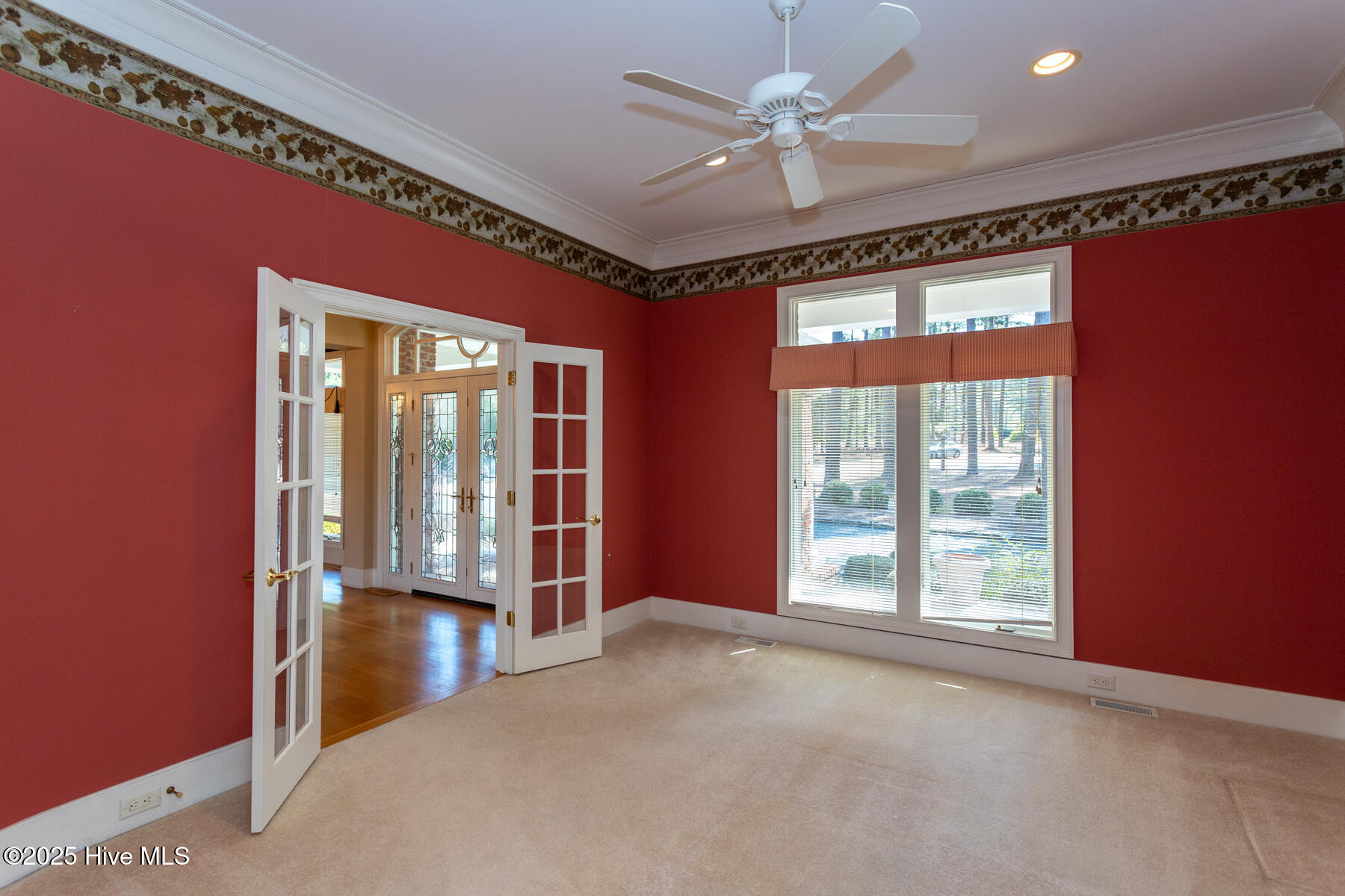 18 Hobkirk Court