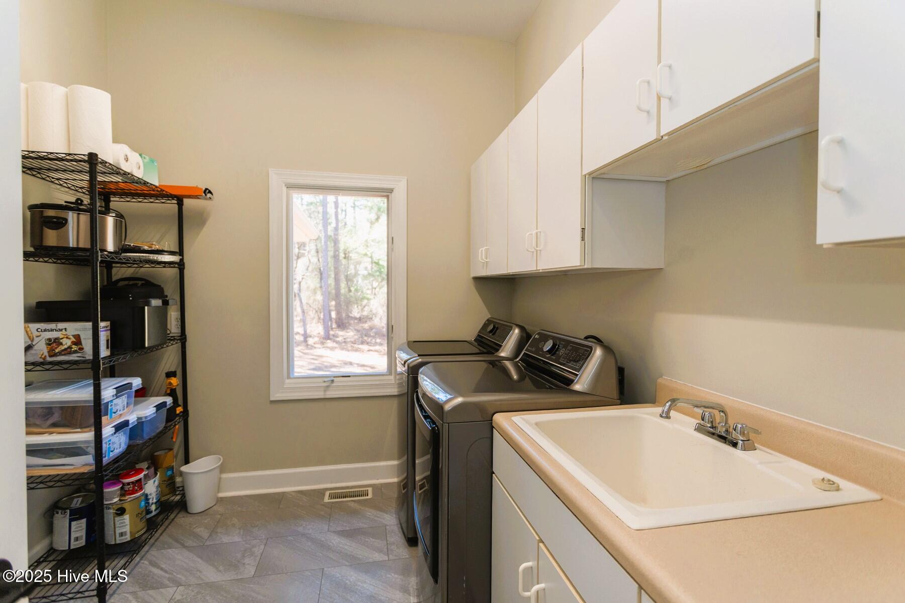 86 Sakonnet Trail