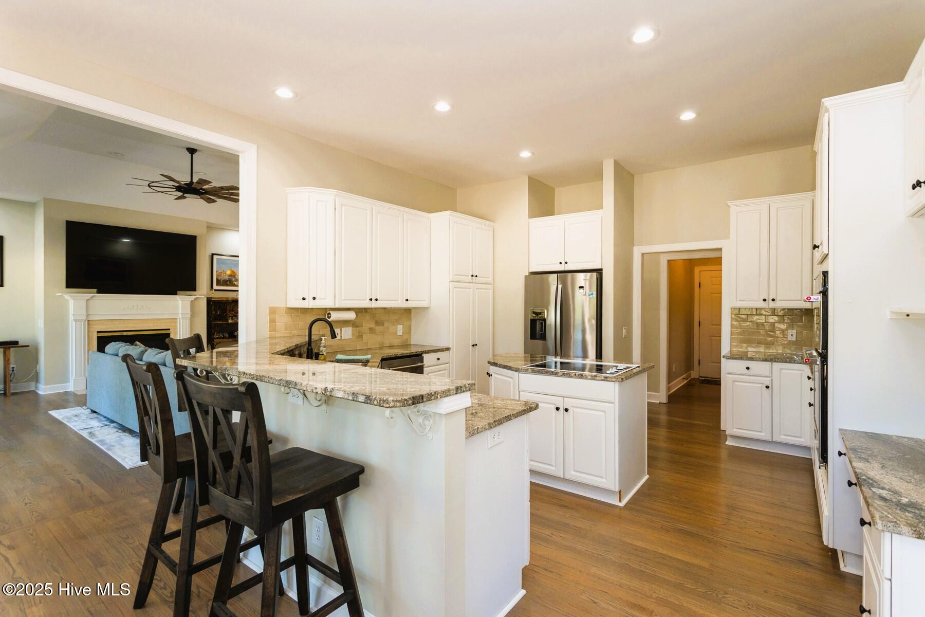 86 Sakonnet Trail