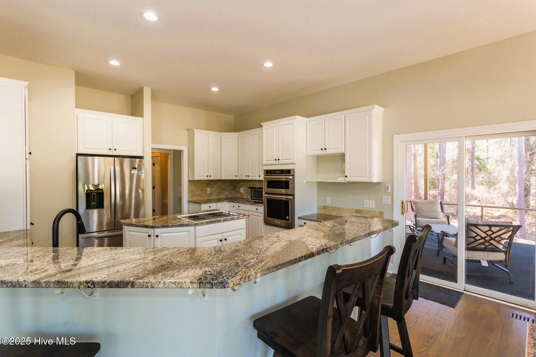 86 Sakonnet Trail