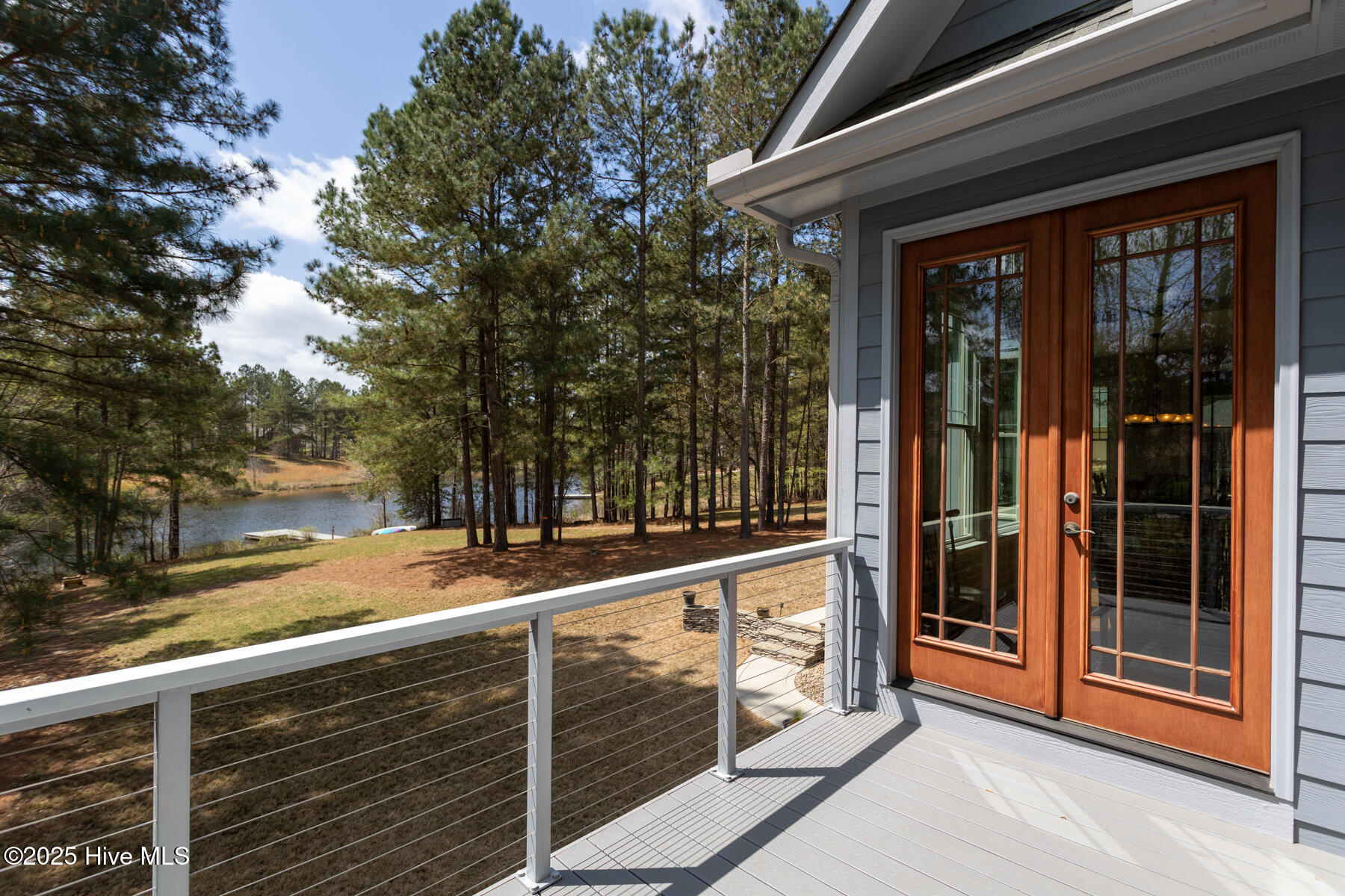 115 Ellens Point