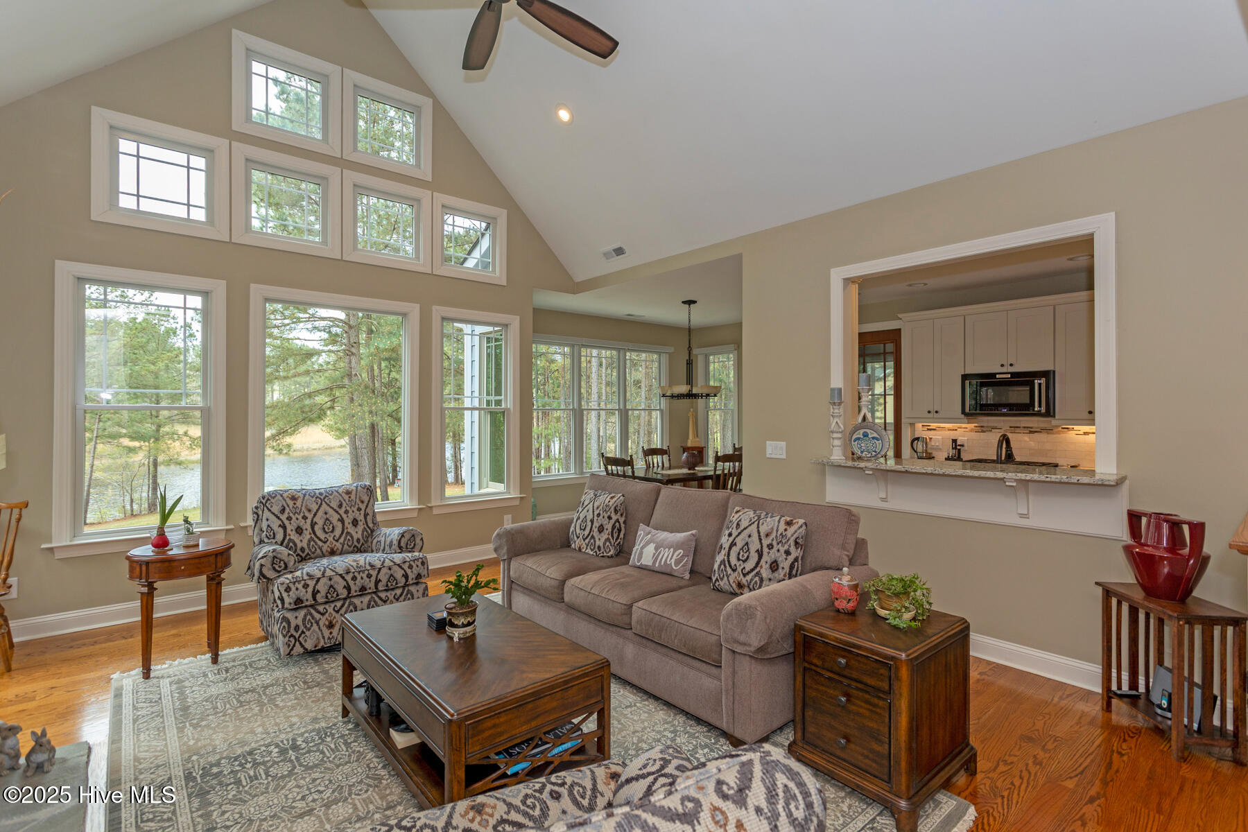 115 Ellens Point