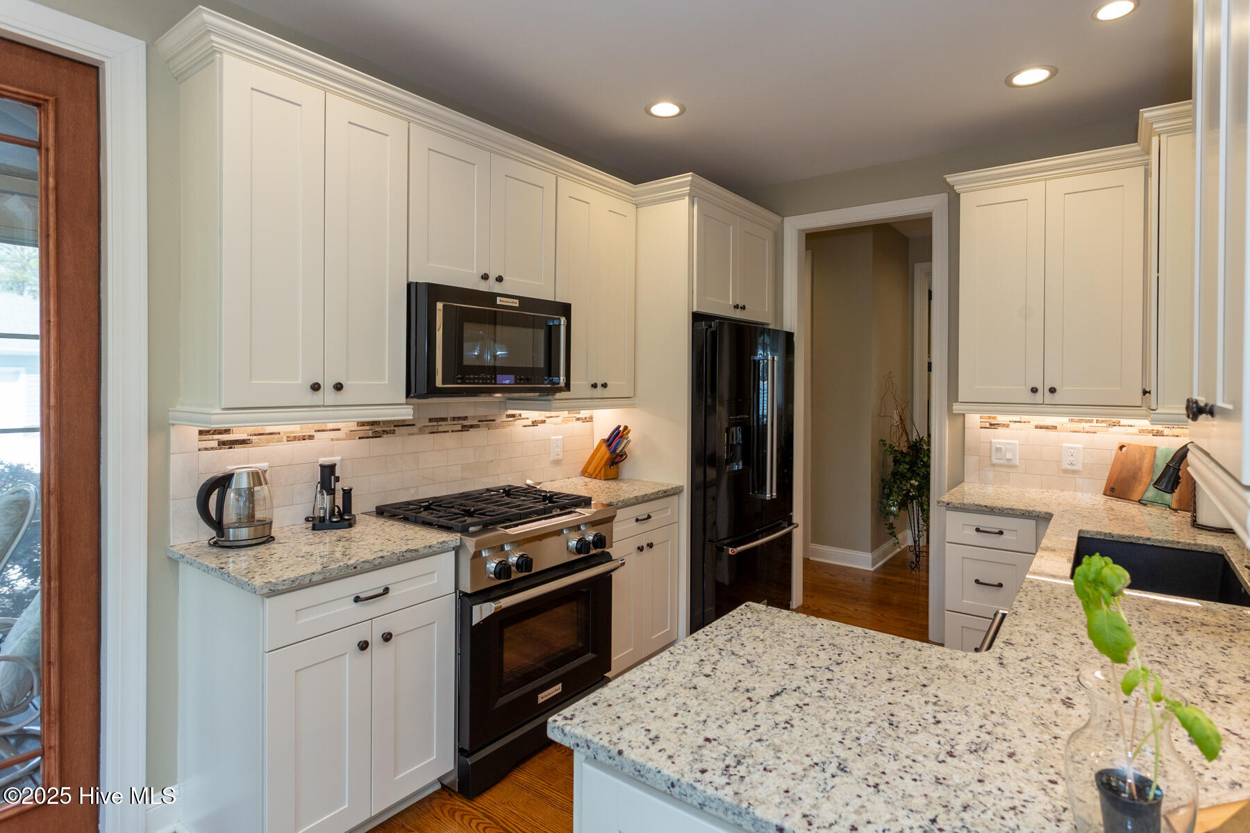 115 Ellens Point