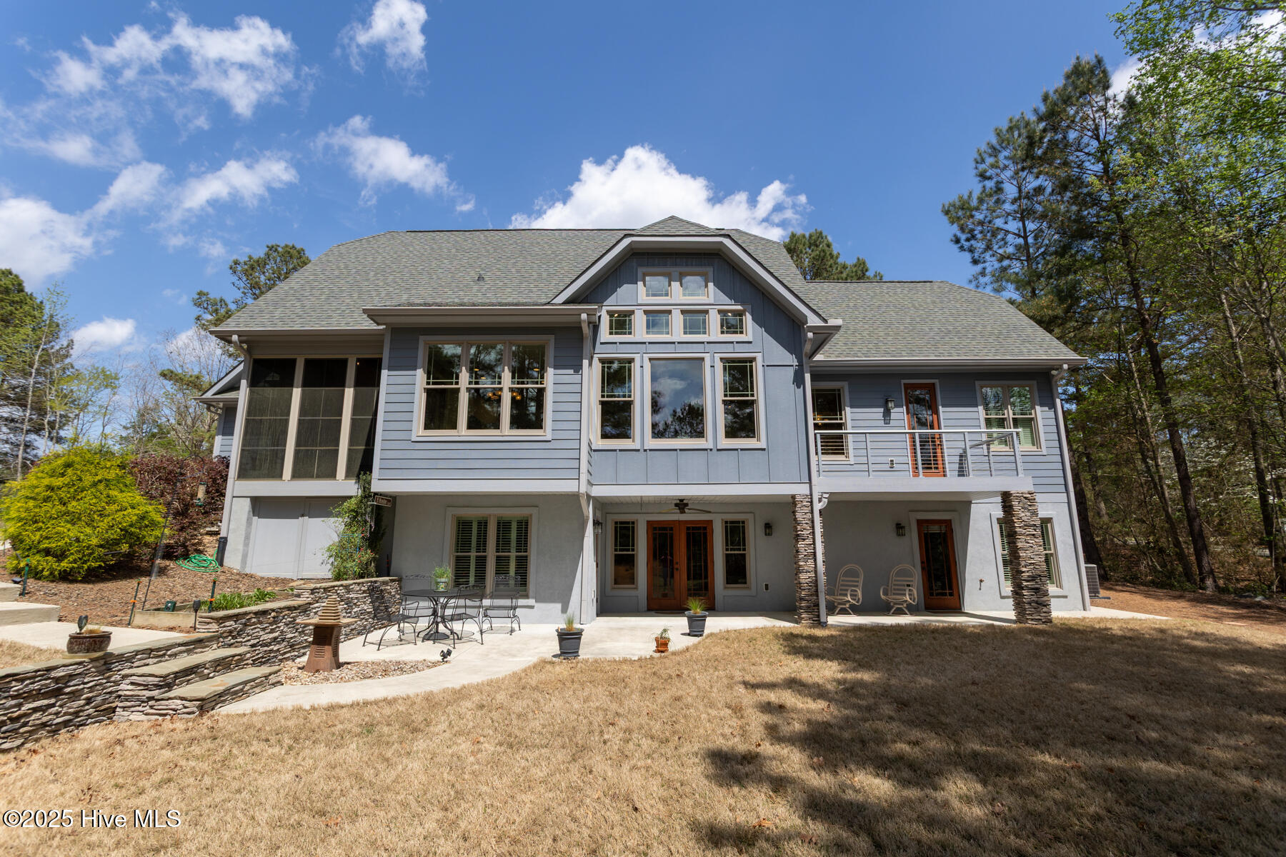 115 Ellens Point
