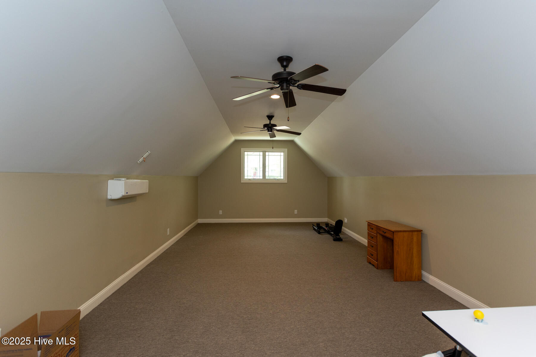 115 Ellens Point