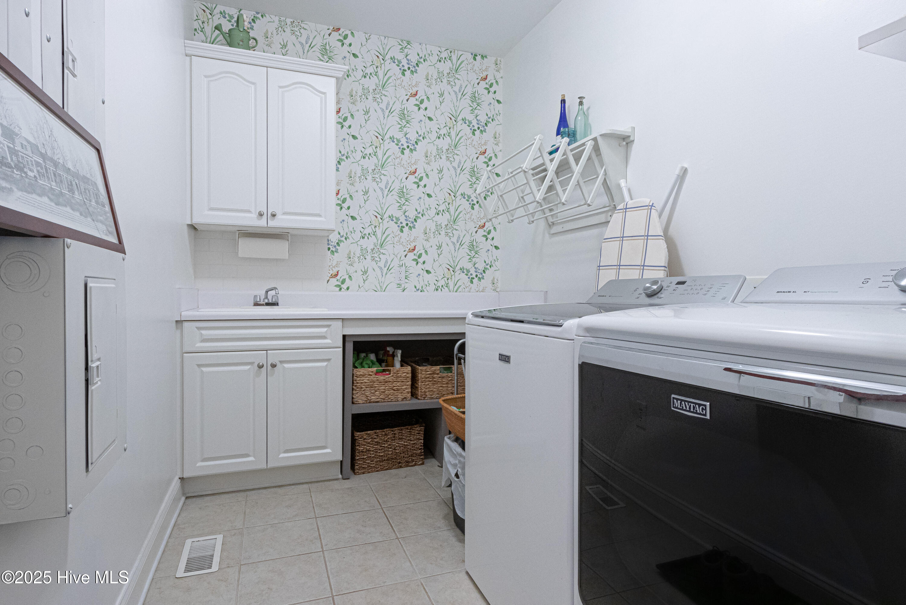 1655 Fort Bragg Road S