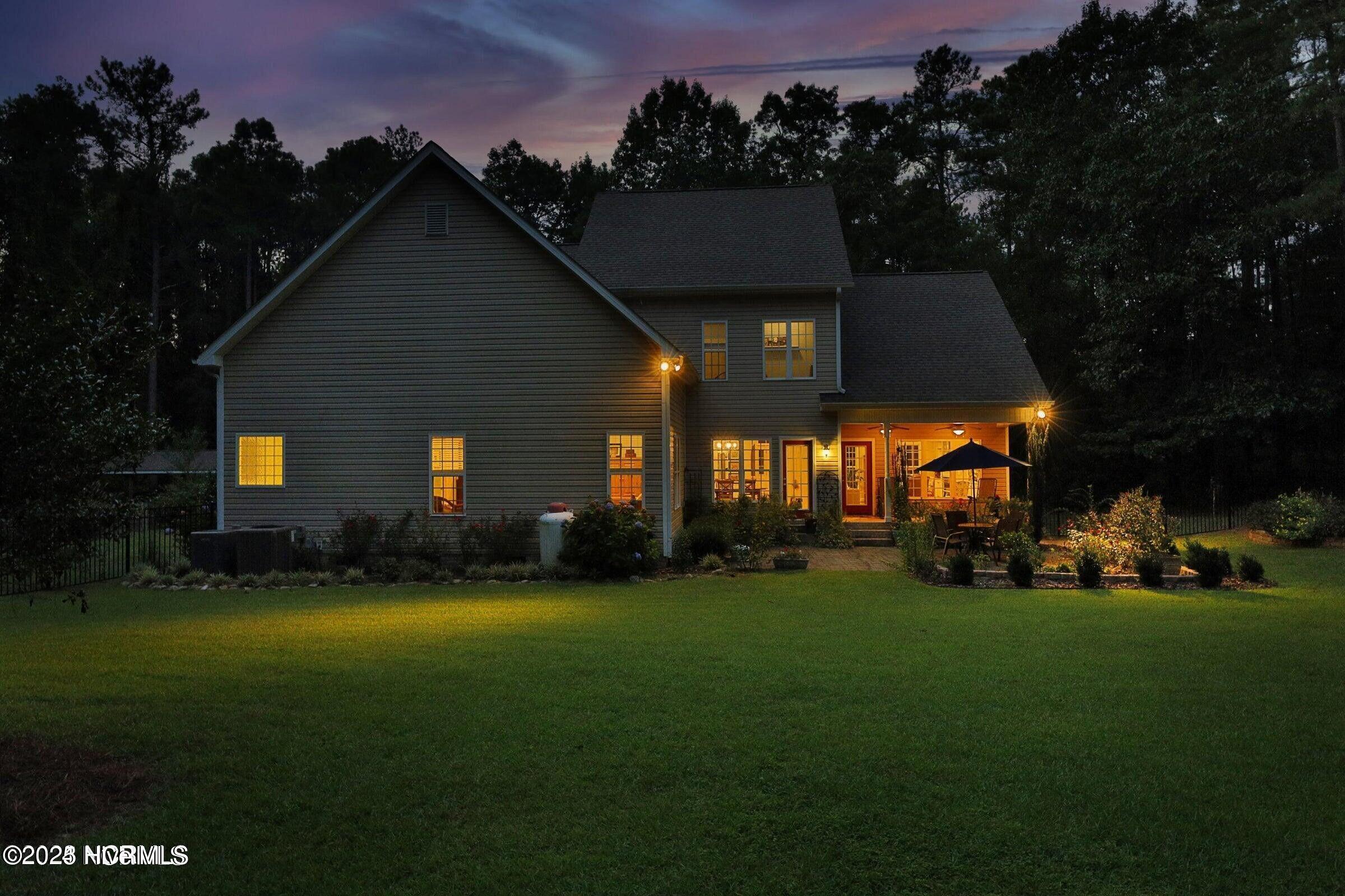 1655 Fort Bragg Road S