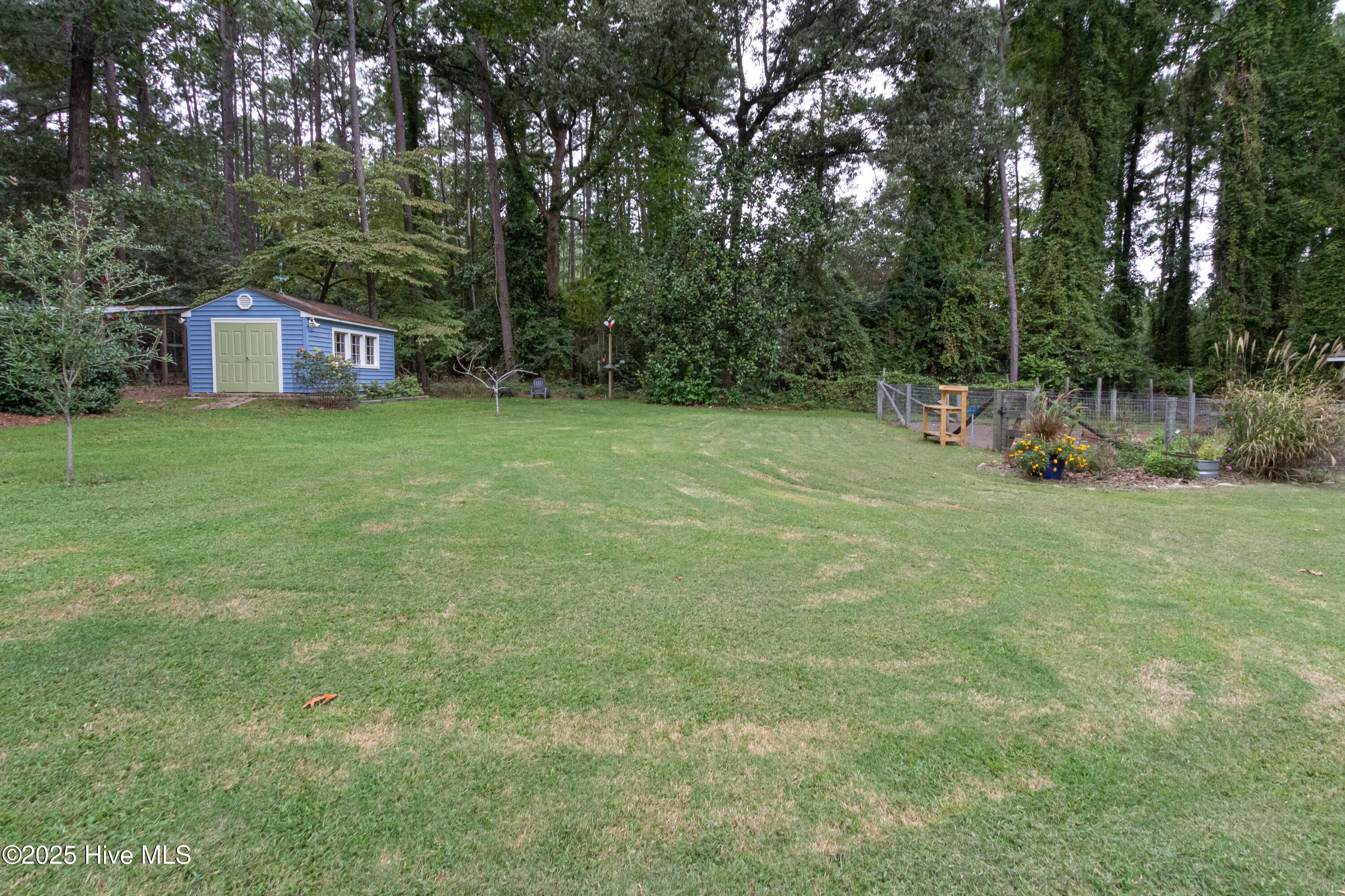 1655 Fort Bragg Road S