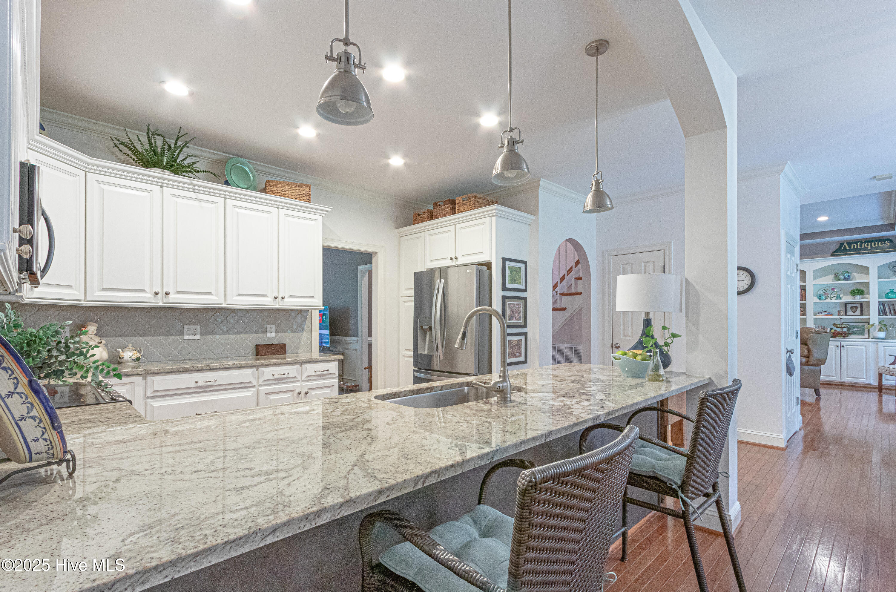 1655 Fort Bragg Road S