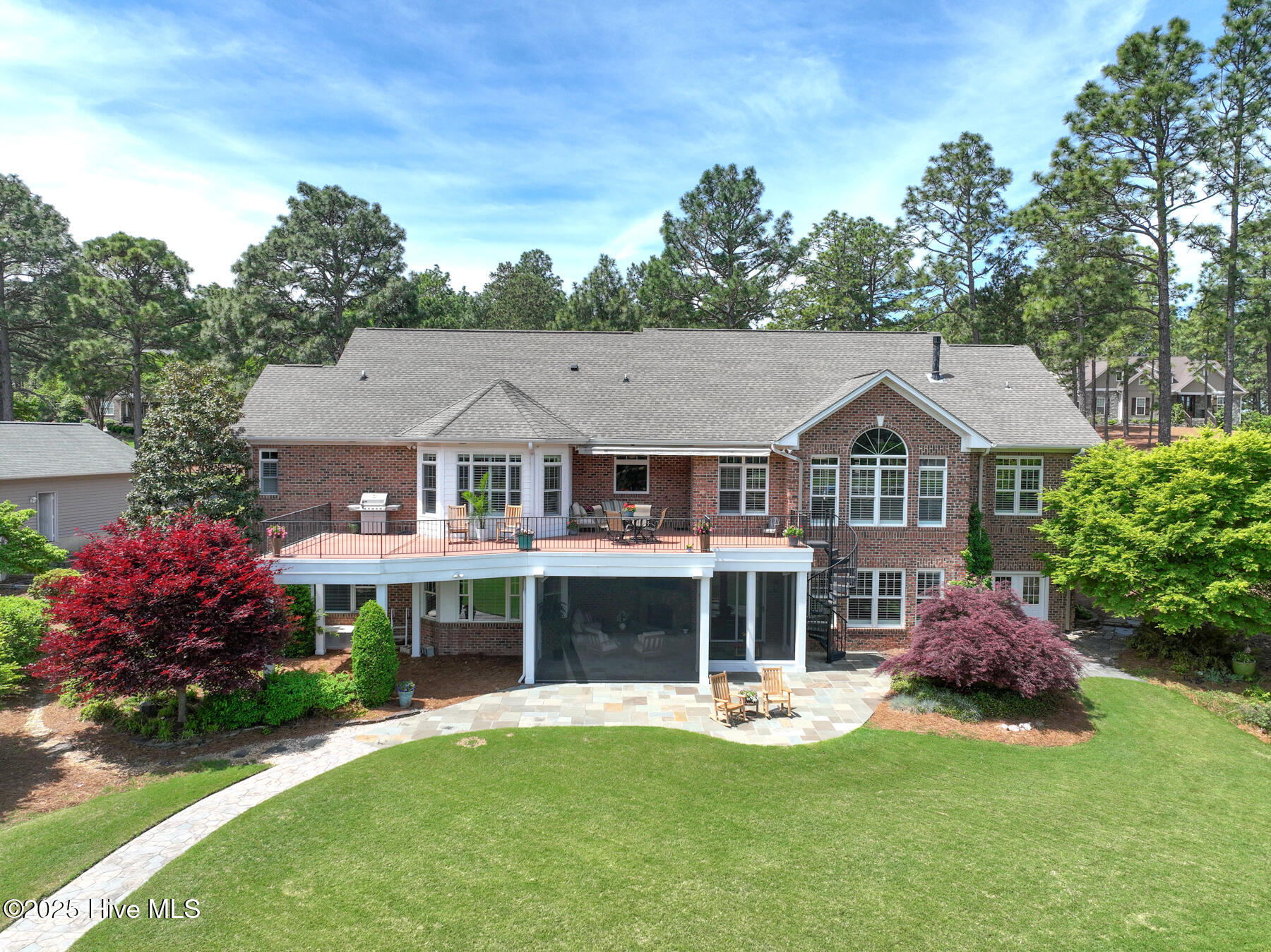 118 Dennis Circle