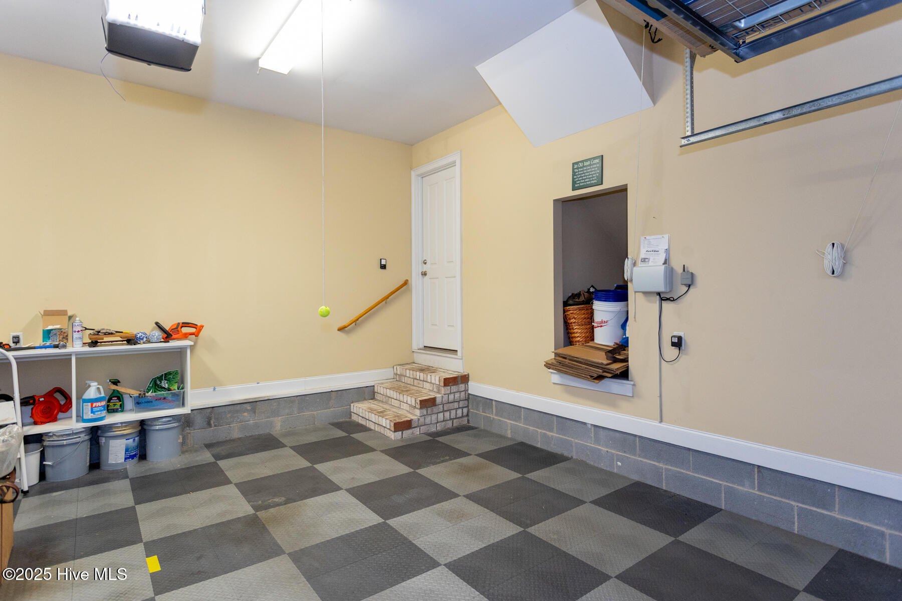 39 Deerwood Lane