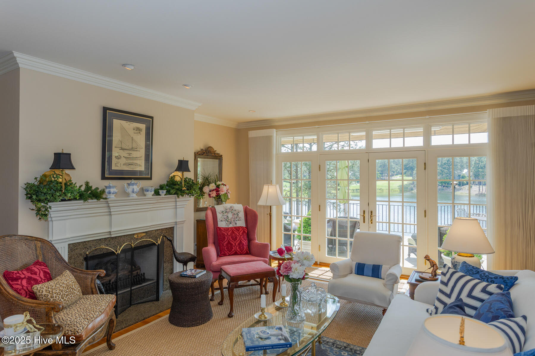 4 Interlachon Lane