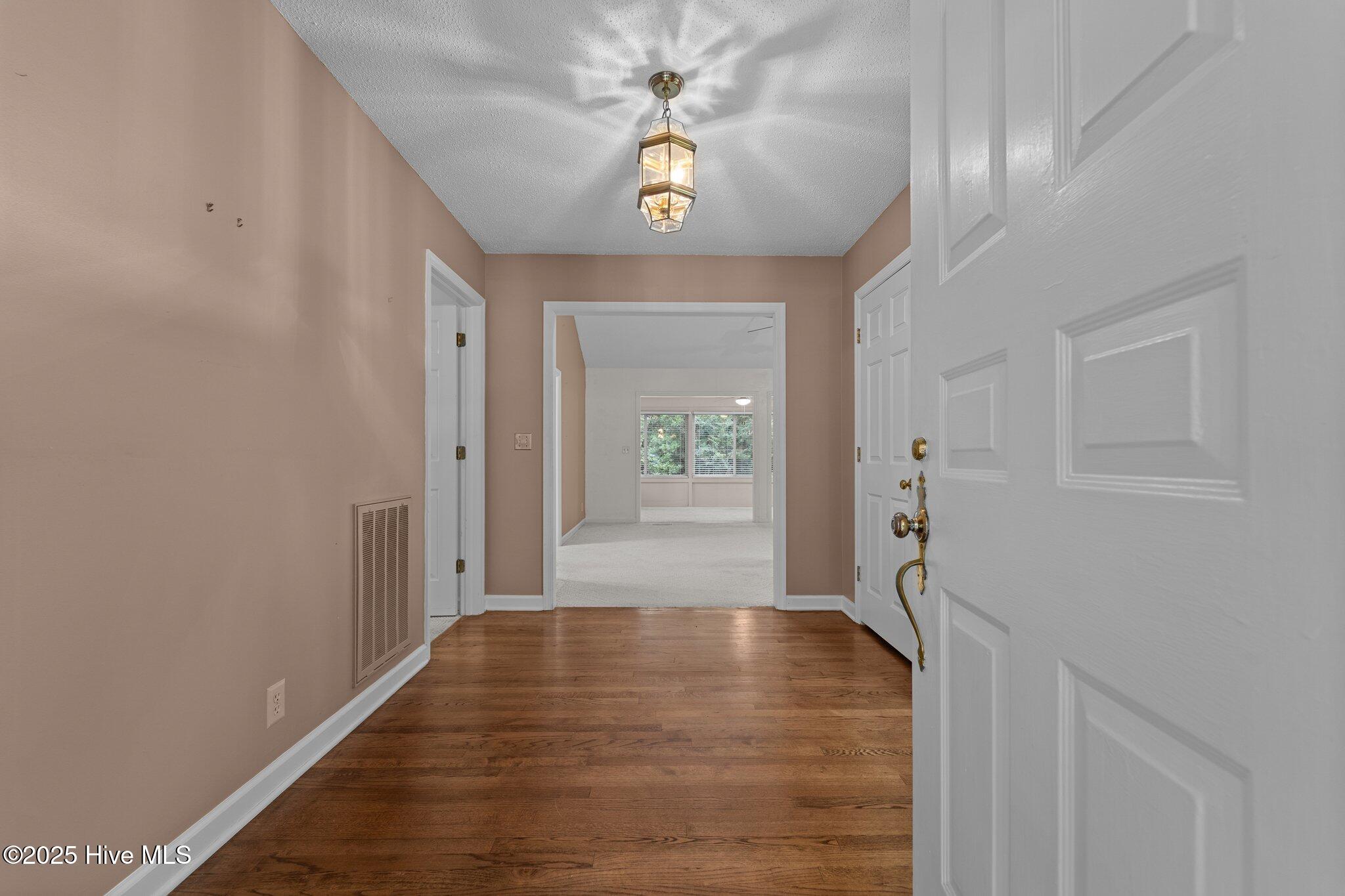 105 Lake Forest Drive