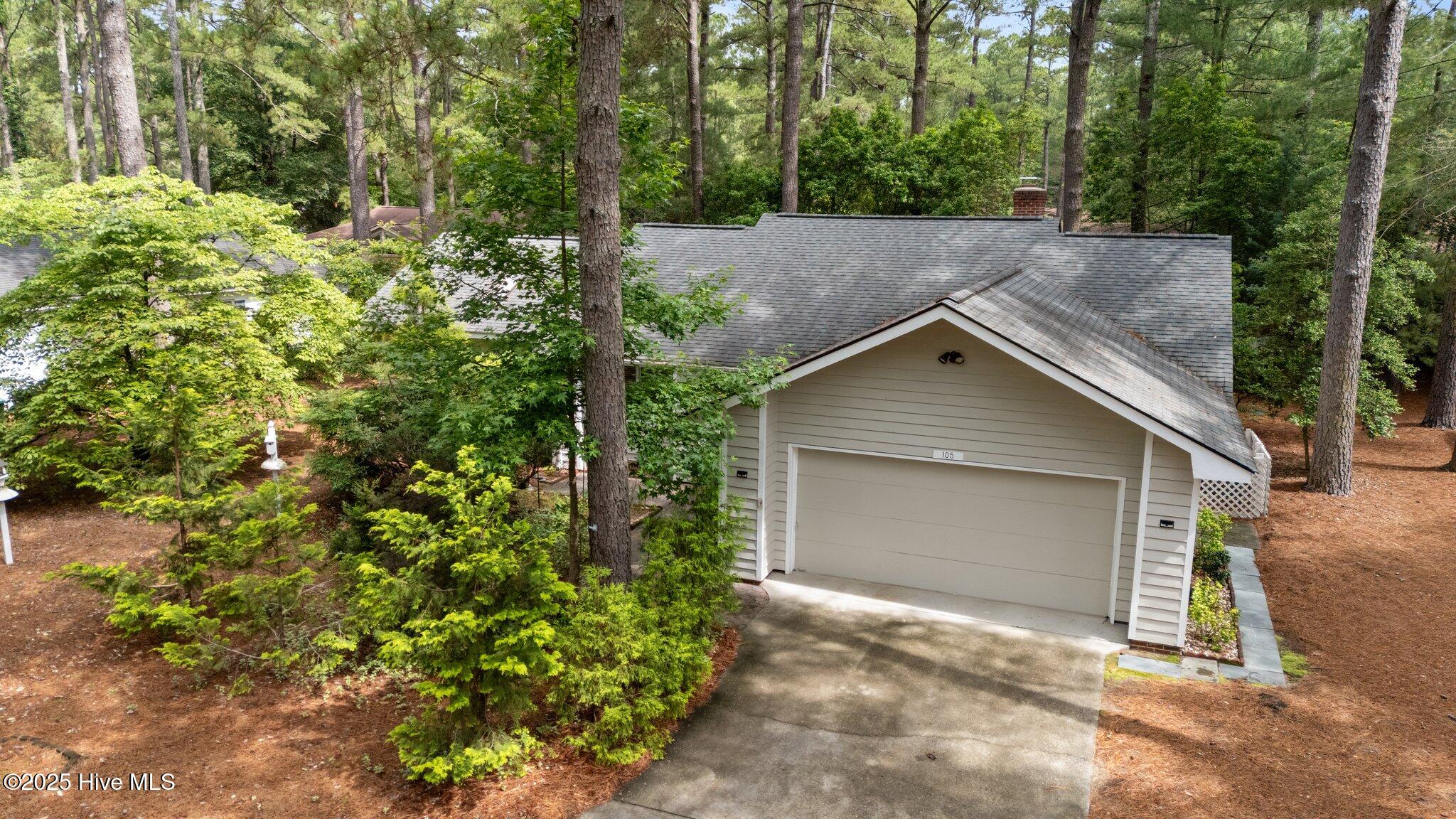 105 Lake Forest Drive