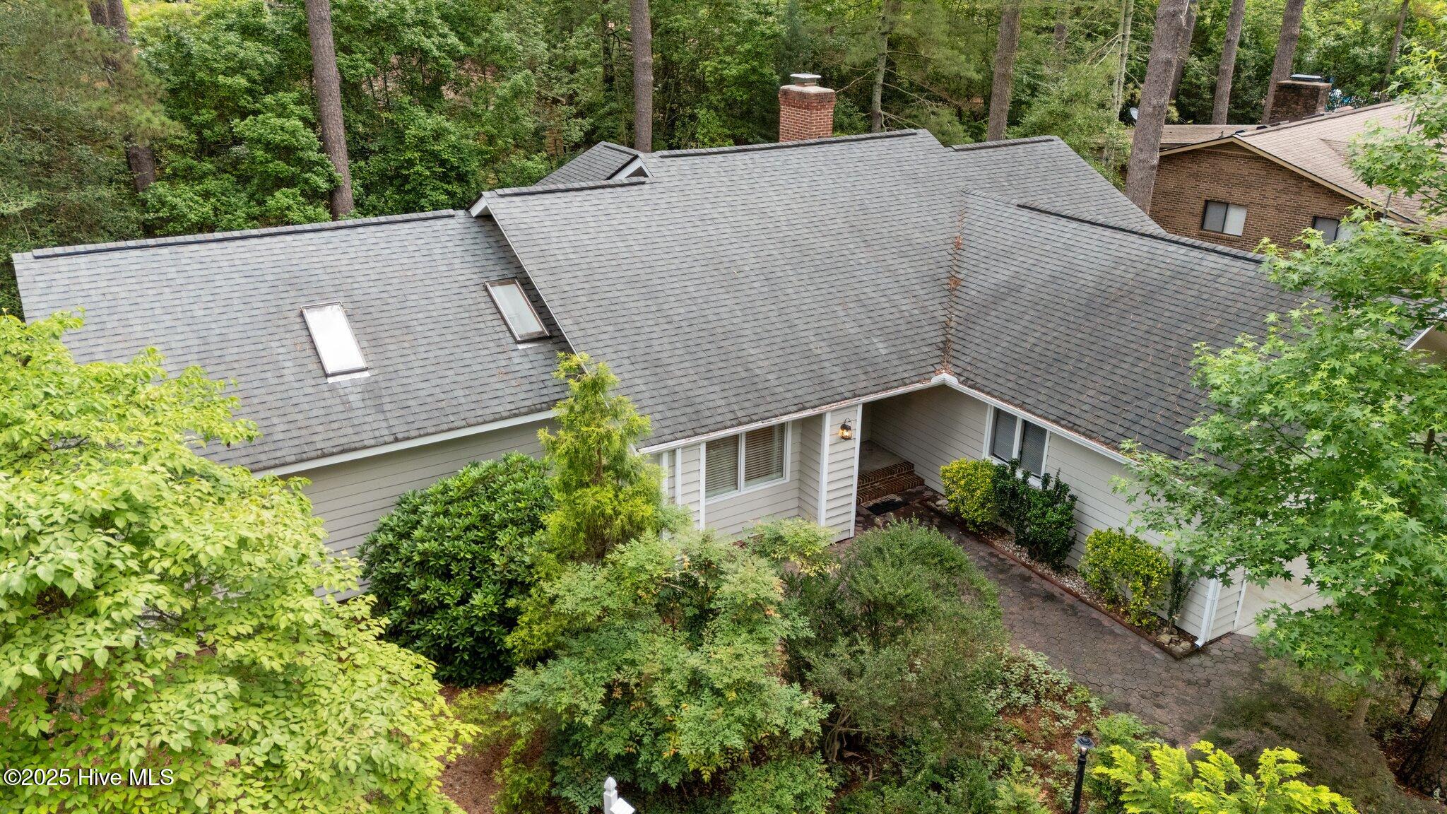 105 Lake Forest Drive