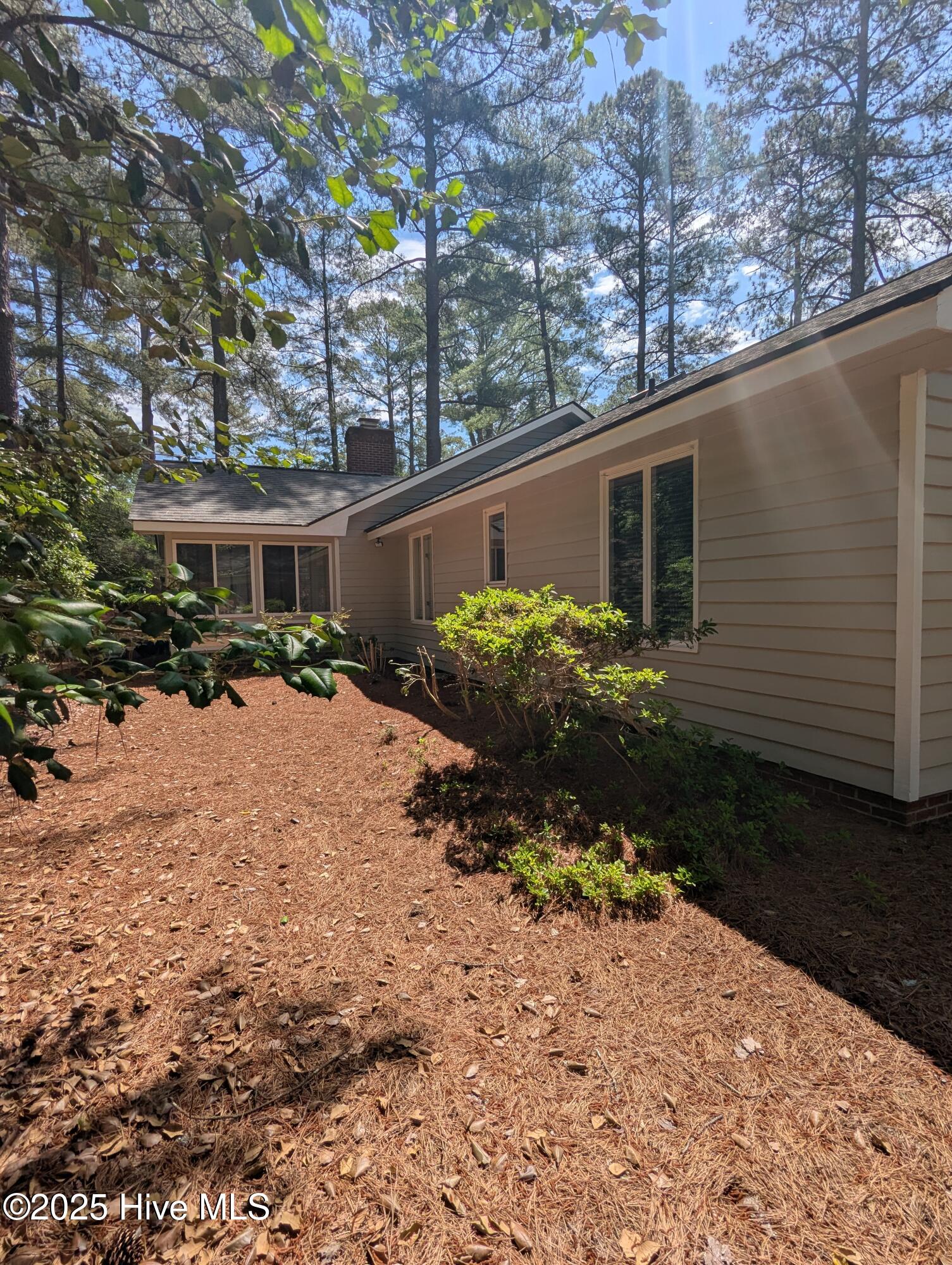 105 Lake Forest Drive