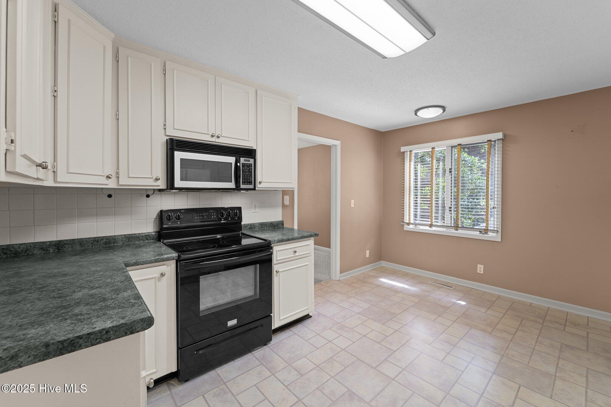 105 Lake Forest Drive