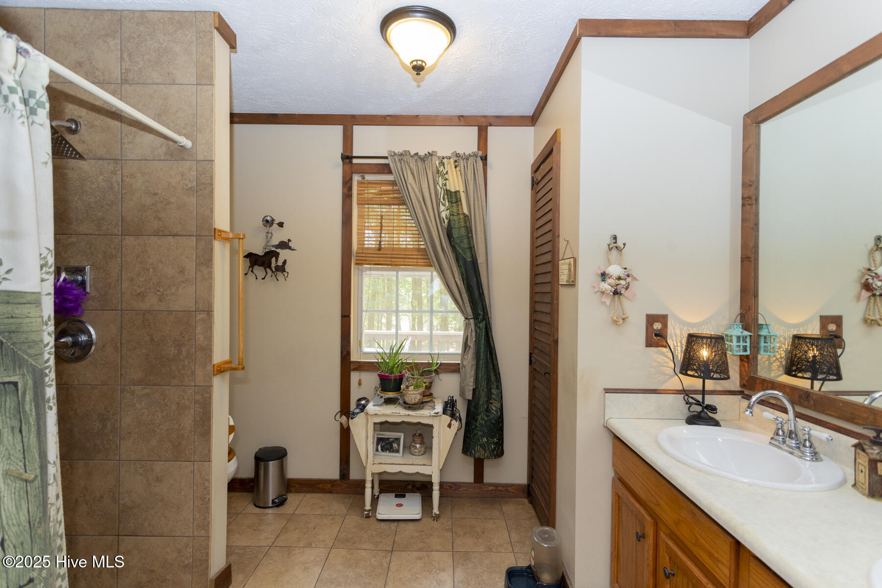 108 Western Trail