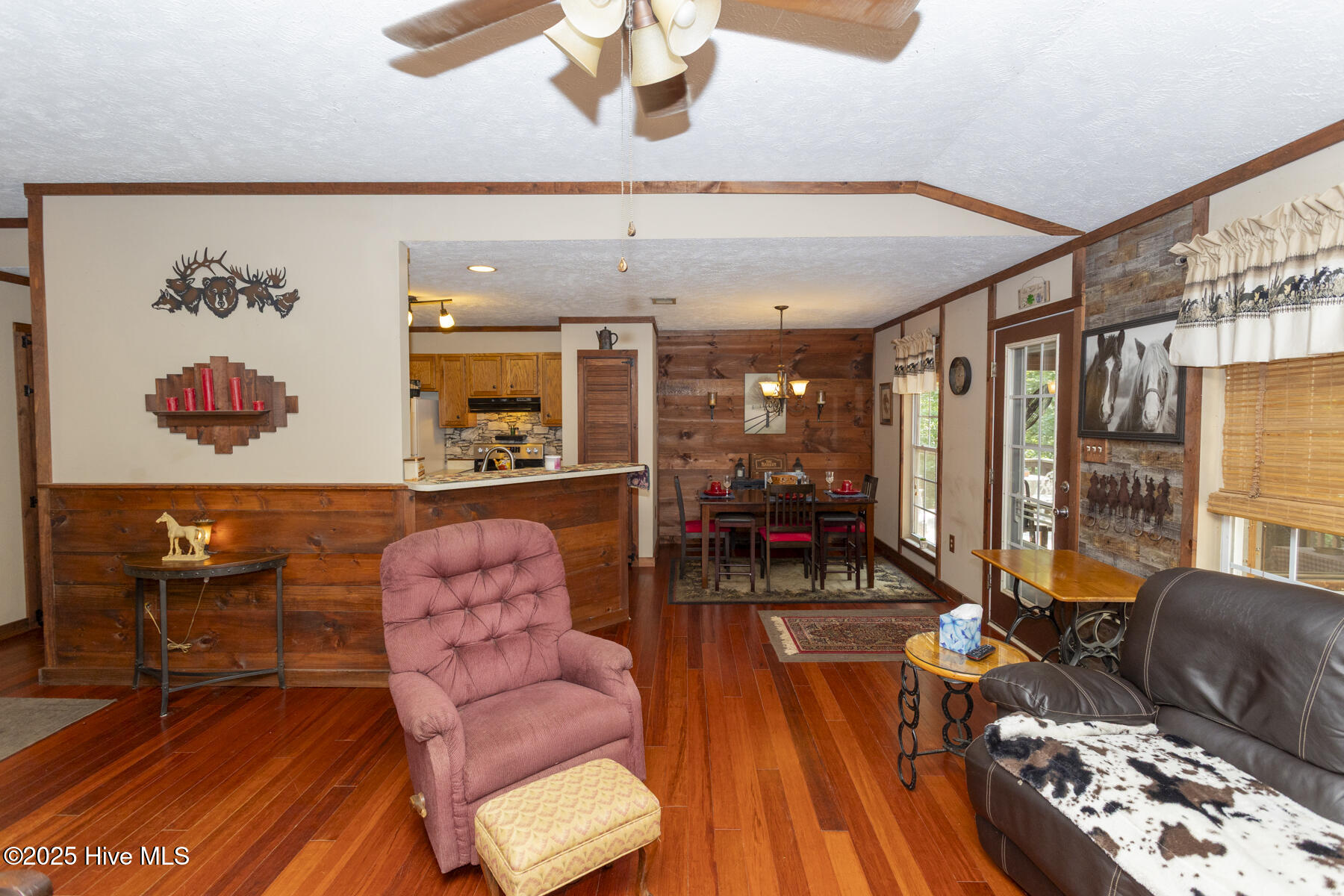 108 Western Trail