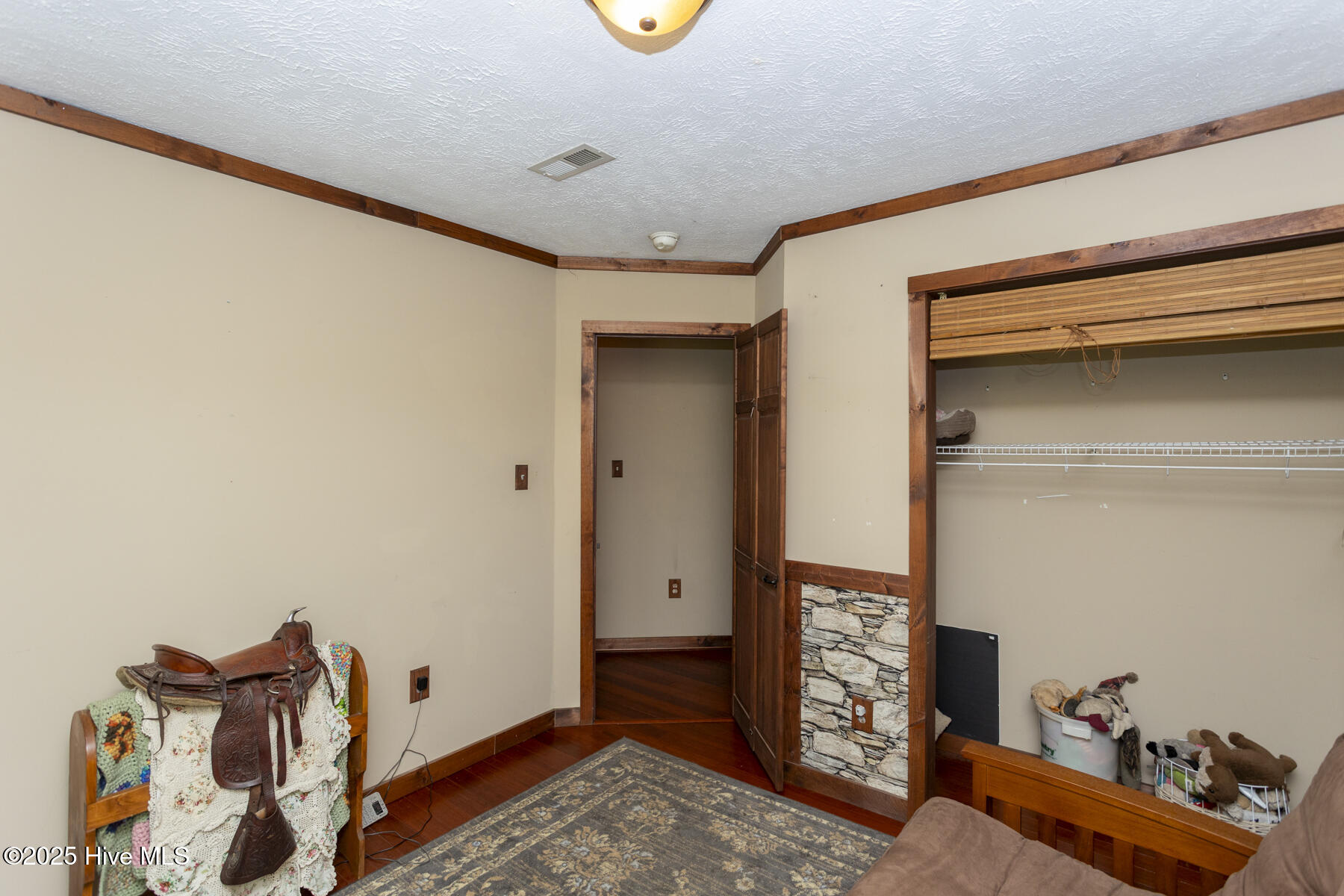 108 Western Trail