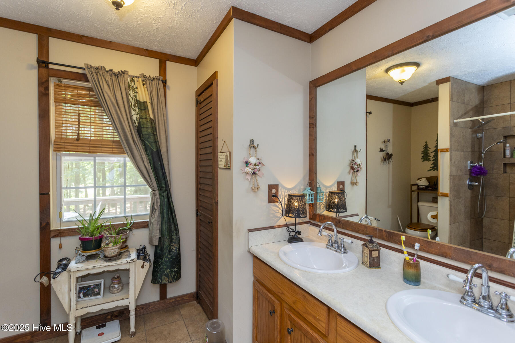 108 Western Trail